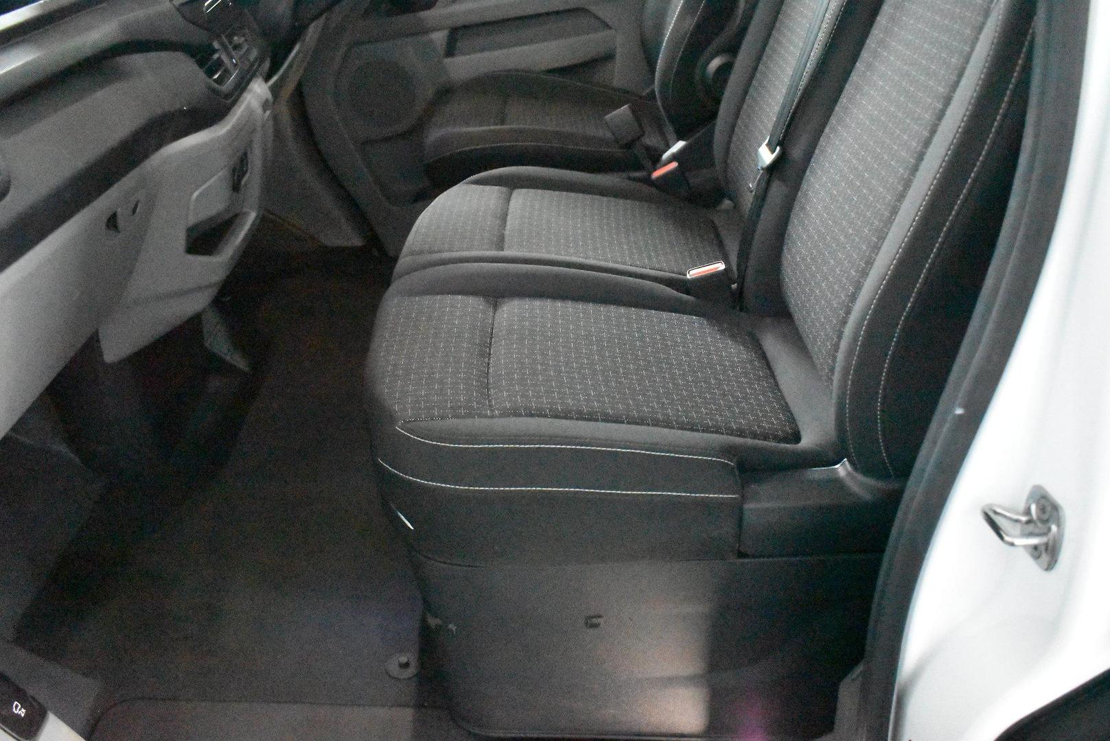 2024 Ford Transit Custom Trend SWB — photo 7