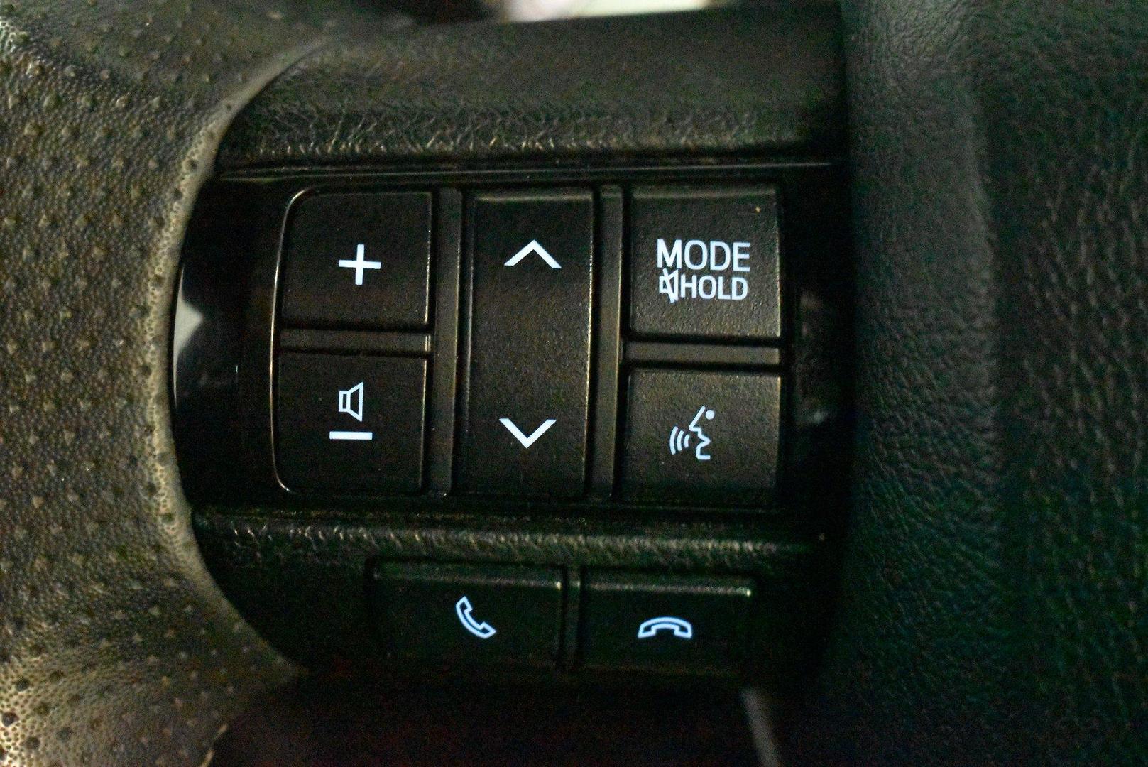 2024 Toyota Hilux GR Sport — photo 21