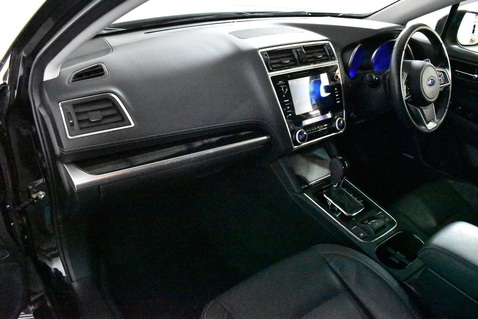 2018 Subaru Outback 36R — photo 6