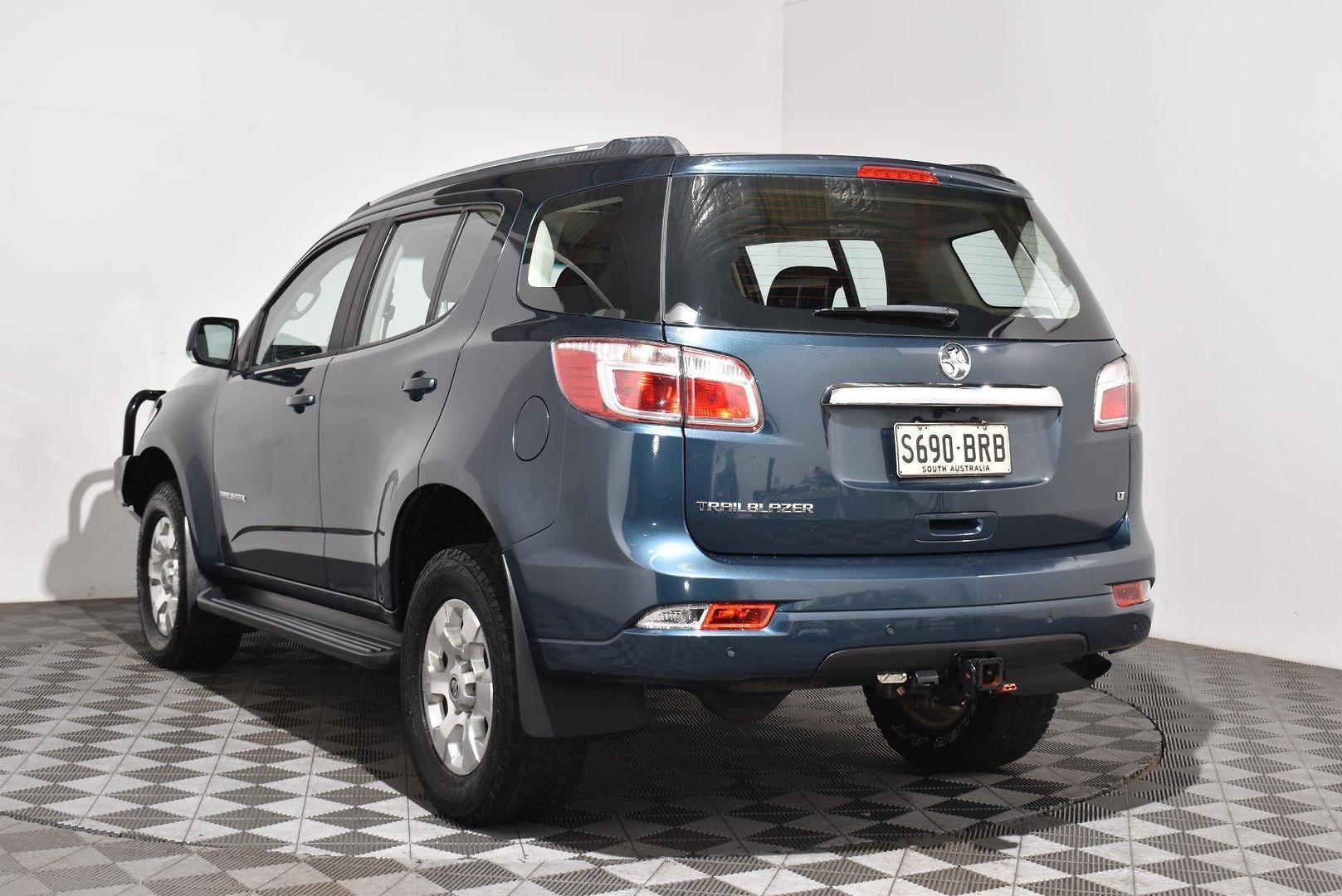 2016 Holden Trailblazer LT — photo 2