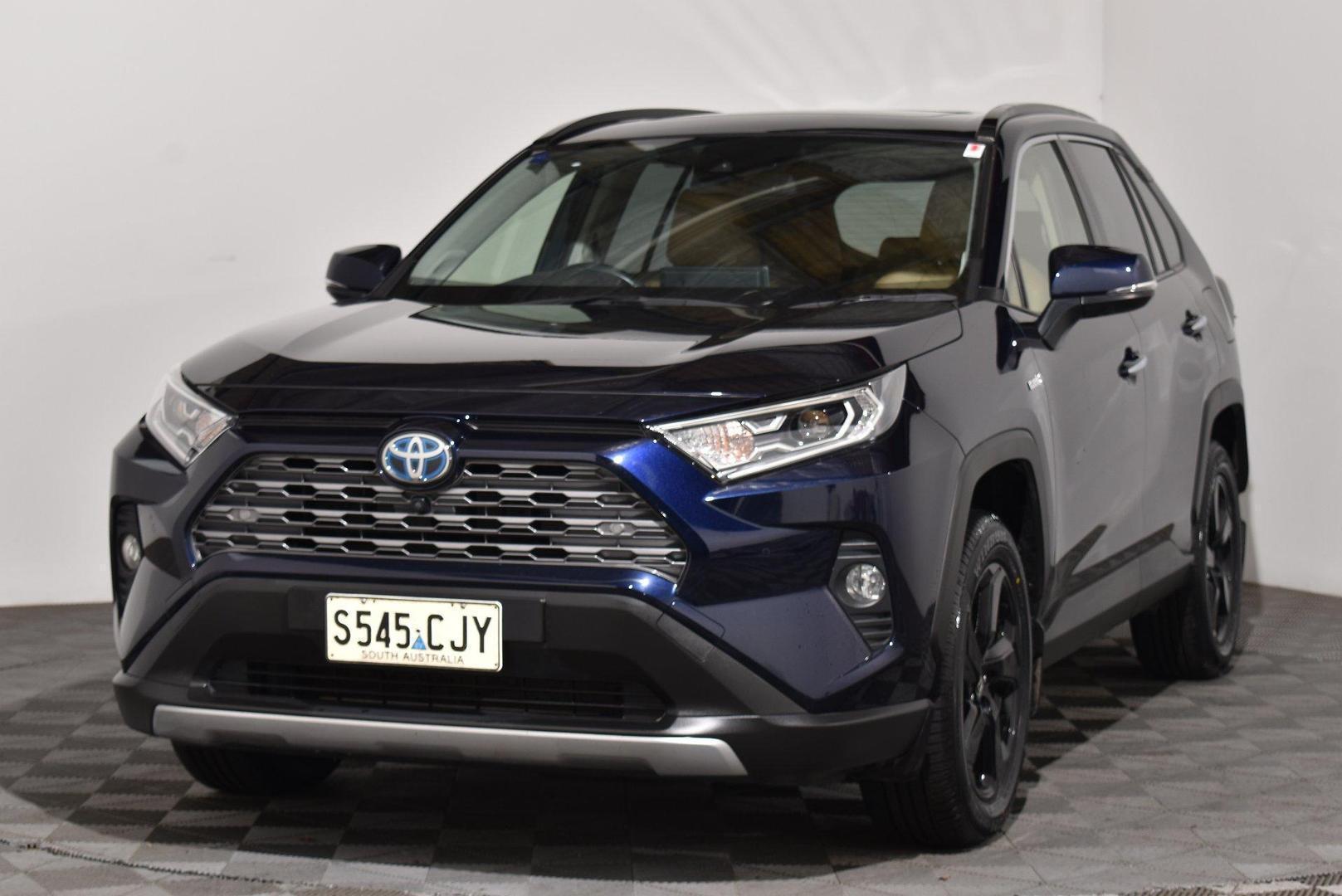 2021 Toyota RAV4 Cruiser — photo 13