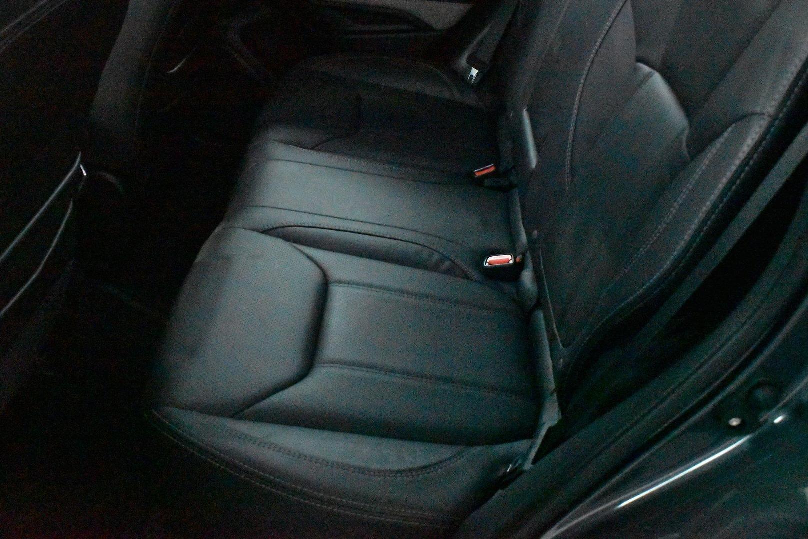 2022 Subaru Forester 25iS — photo 8