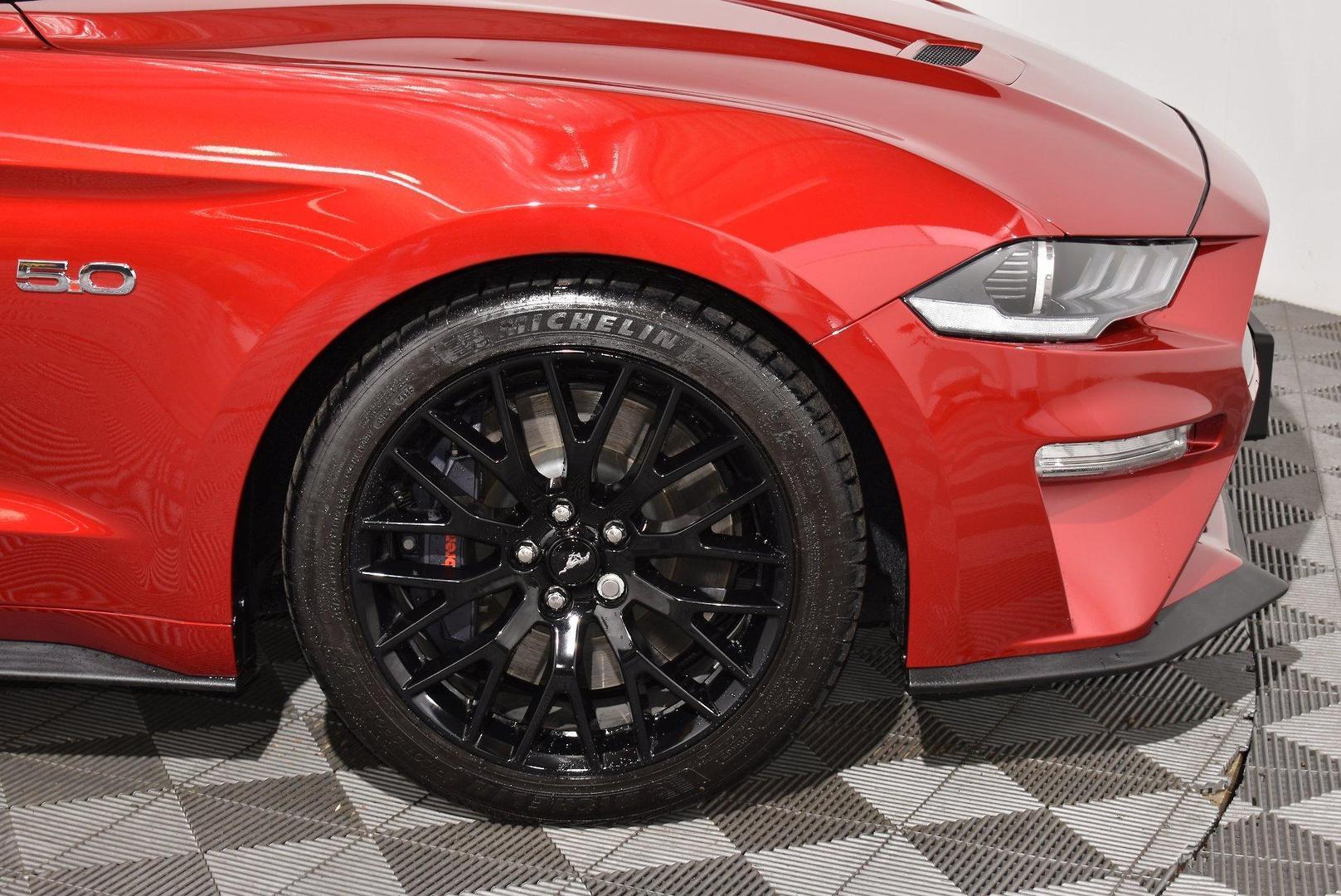 2022 Ford Mustang GT — photo 18