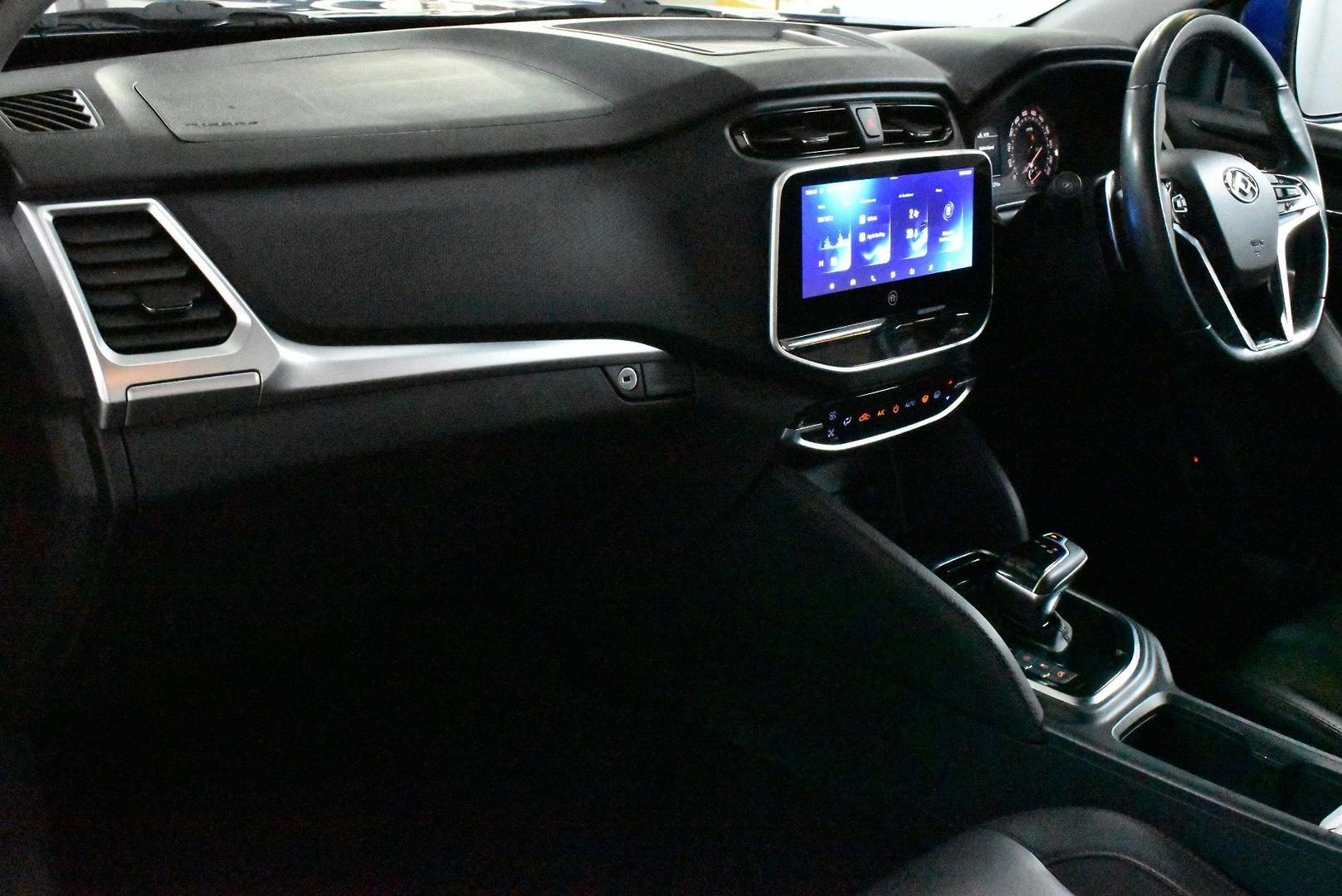 2022 LDV T60 Max LUXE — photo 6