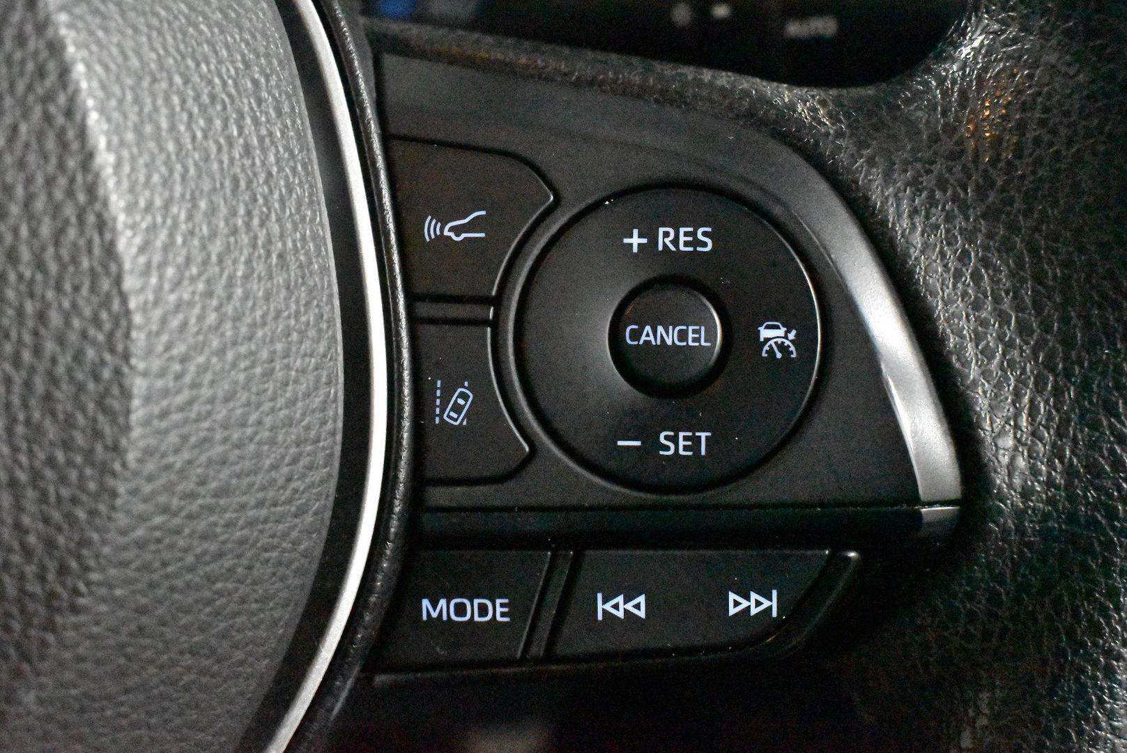 2022 Toyota Corolla Ascent Sport Hybrid — photo 22