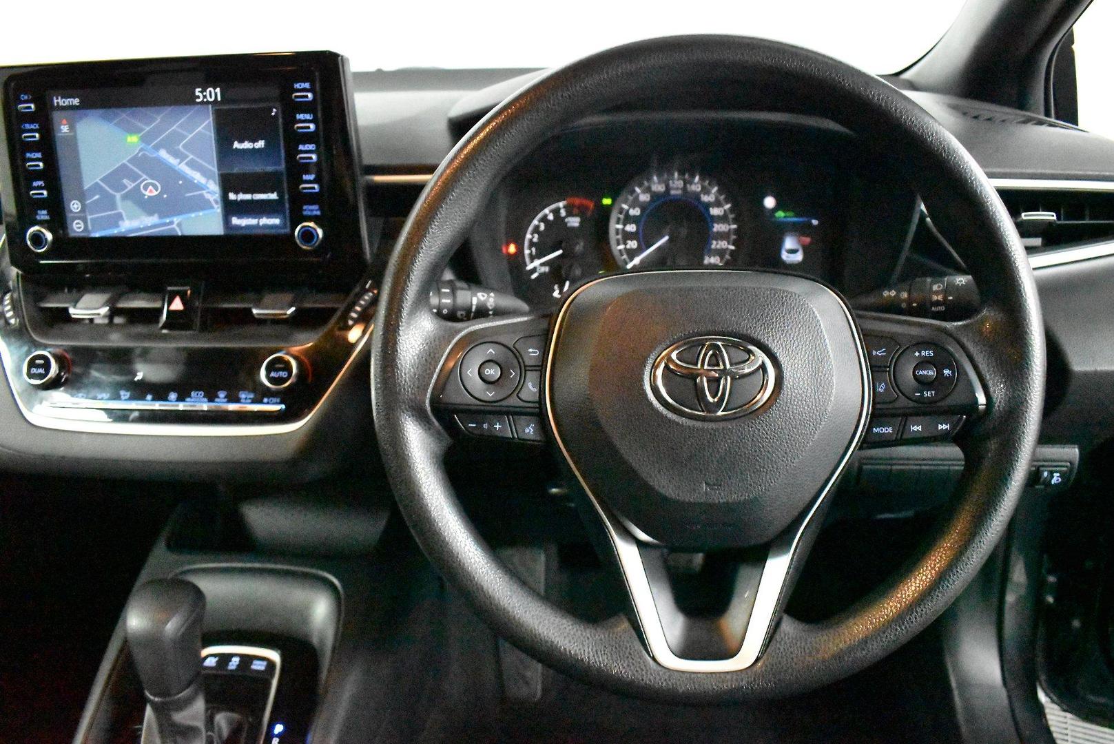 2022 Toyota Corolla Ascent Sport Hybrid — photo 5