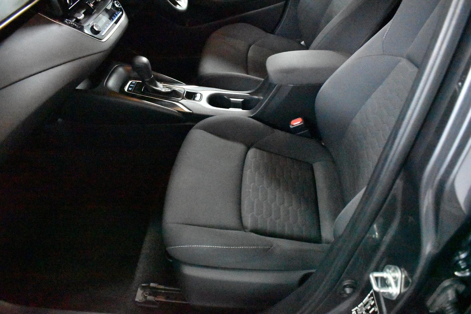 2022 Toyota Corolla Ascent Sport Hybrid — photo 7