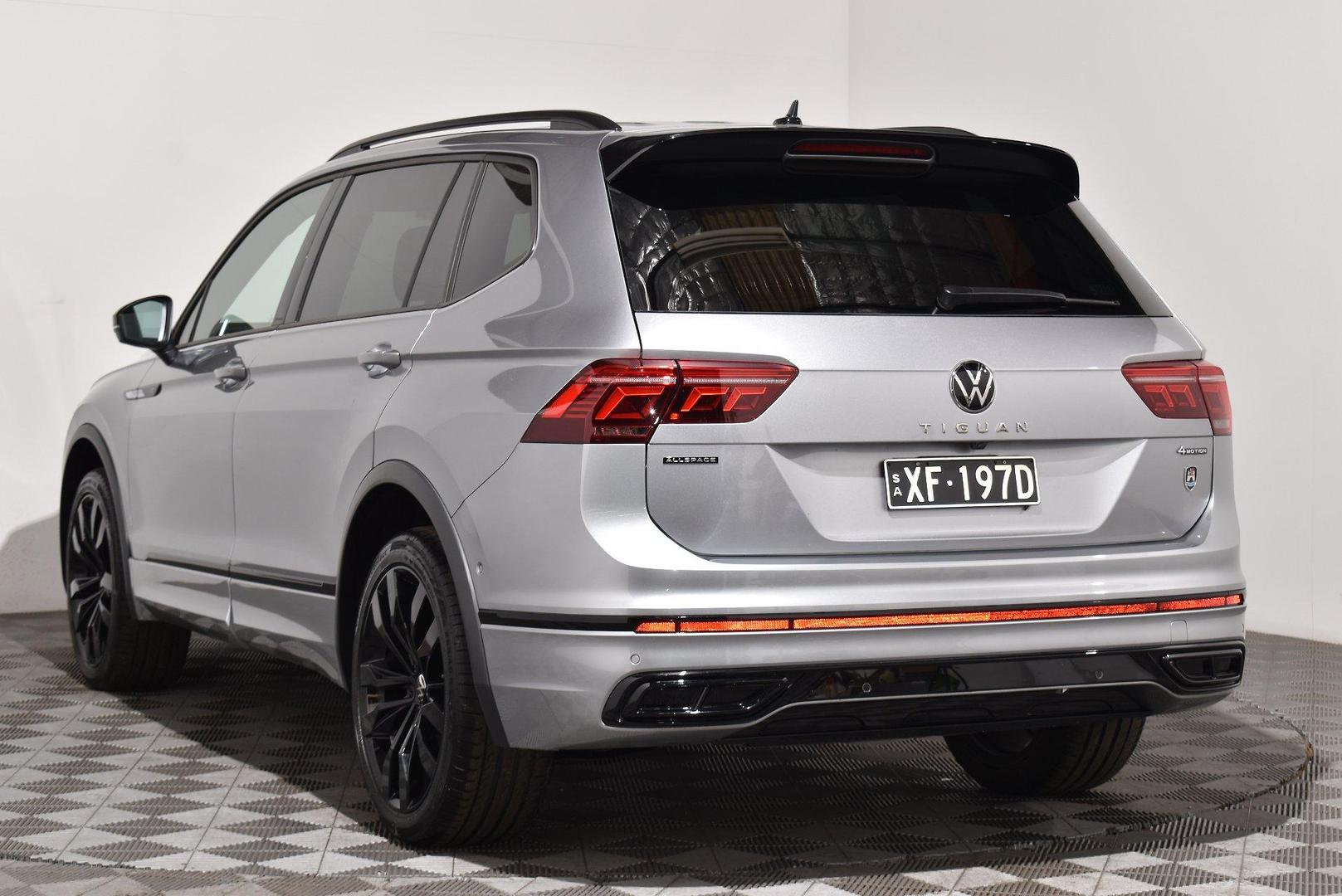 2024 Volkswagen Tiguan Wolfsburg Edition Allspace — photo 14