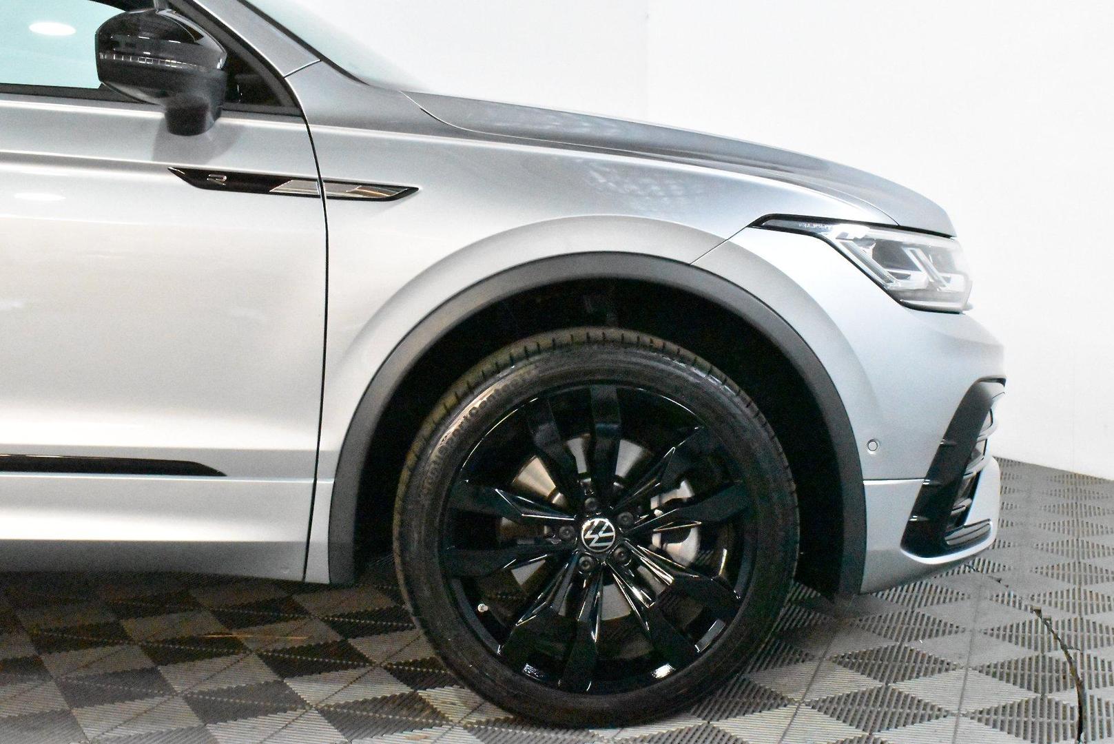 2024 Volkswagen Tiguan Wolfsburg Edition Allspace — photo 18