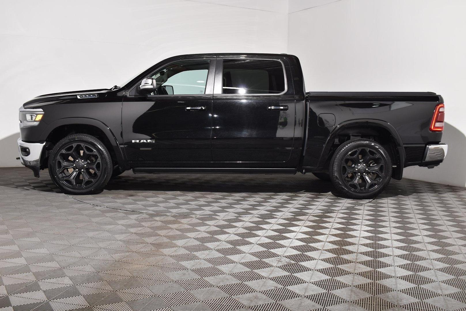 2022 RAM 1500 Laramie — photo 11