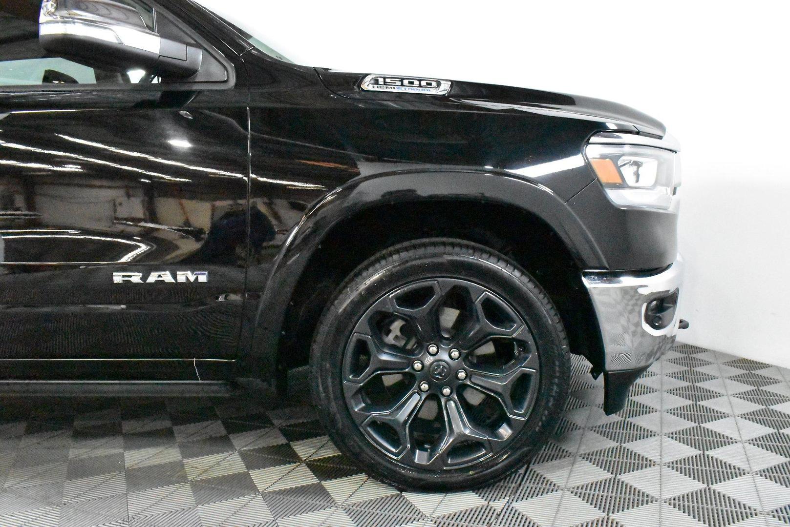 2022 RAM 1500 Laramie — photo 18