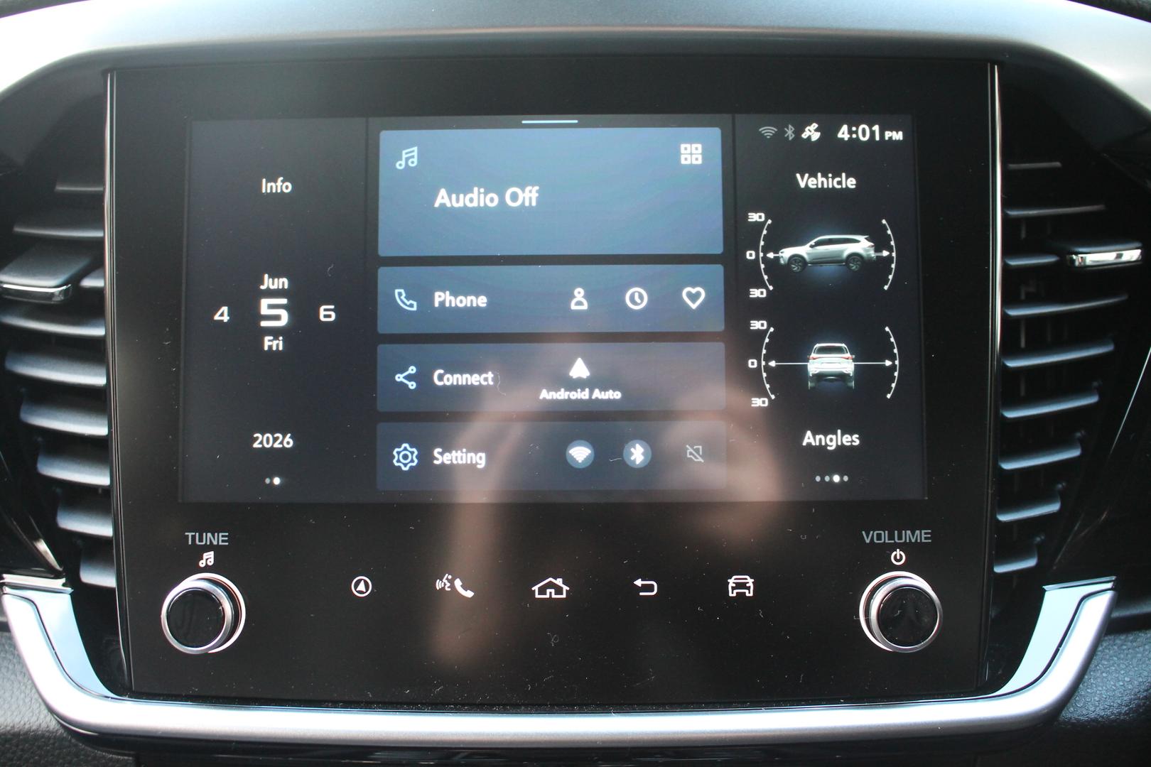 2025 Isuzu MU-X XTERRAIN — photo 16