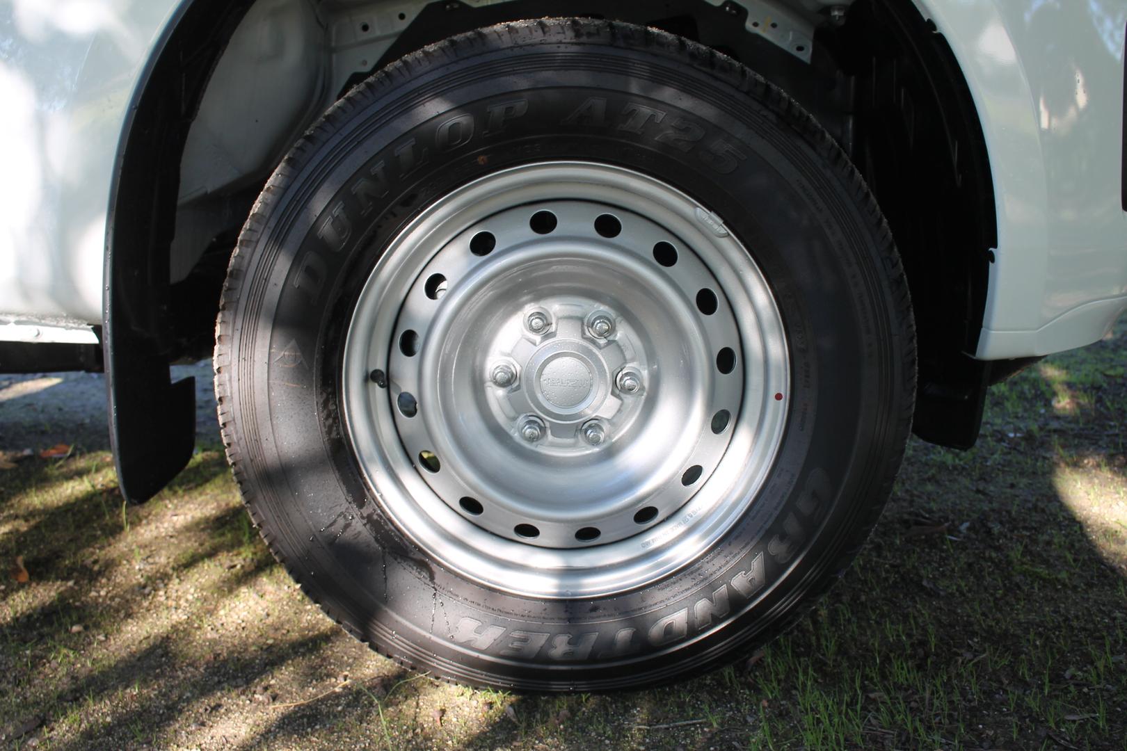 2026 Isuzu D-MAX SX High Ride — photo 17