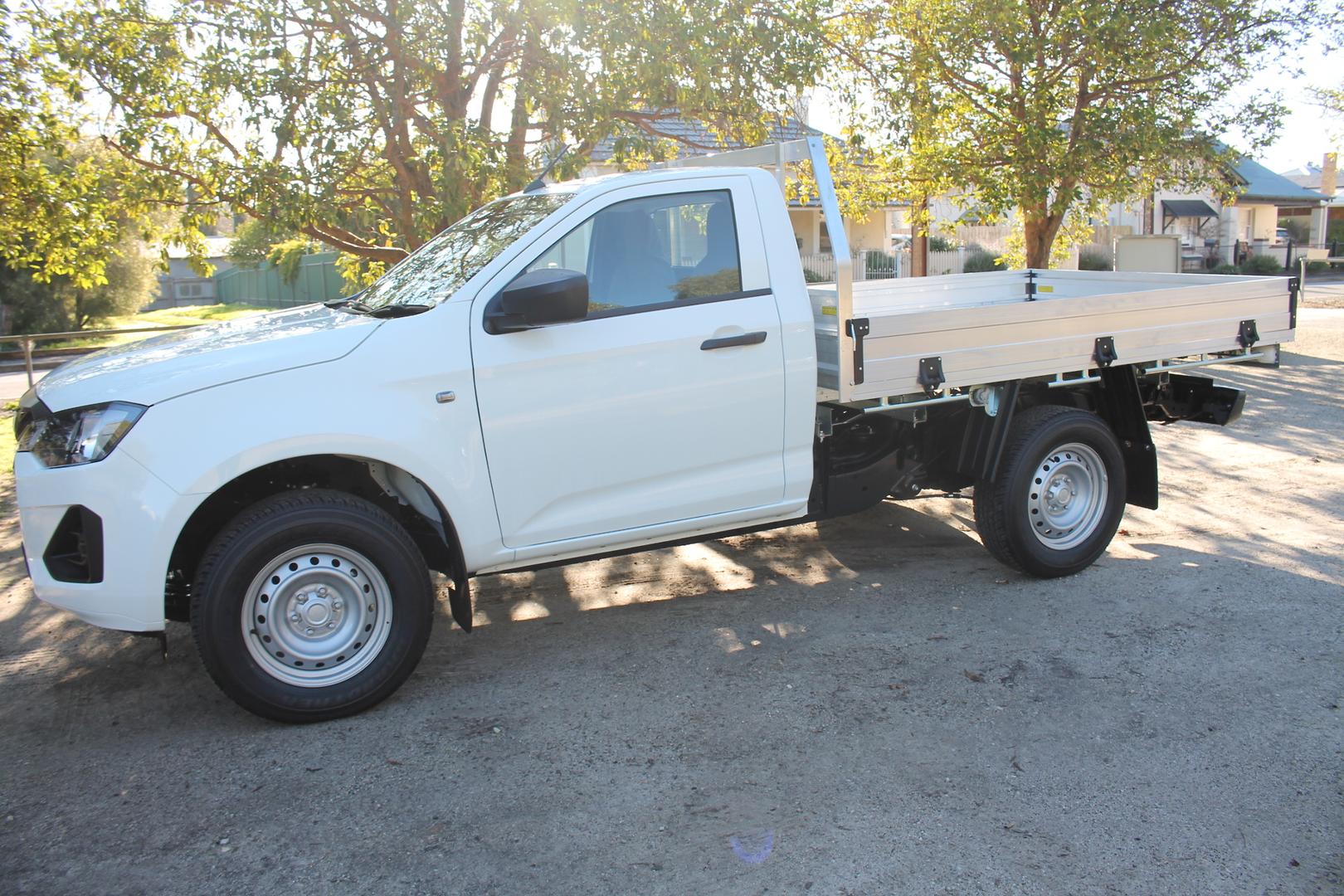 2026 Isuzu D-MAX SX High Ride — photo 21