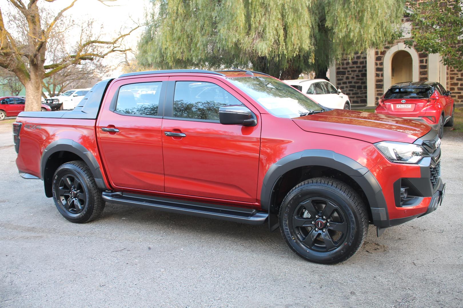 2025 Isuzu D-MAX XTERRAIN — photo 19