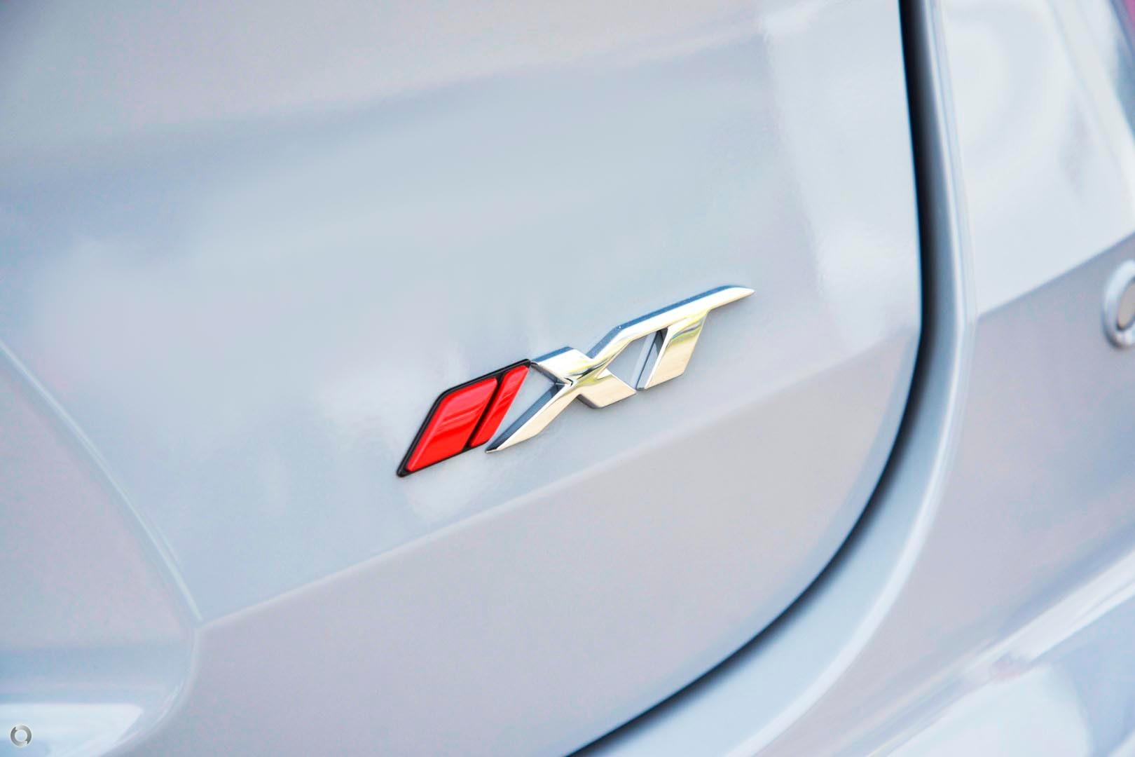 2025 Isuzu MU-X XTERRAIN — photo 7