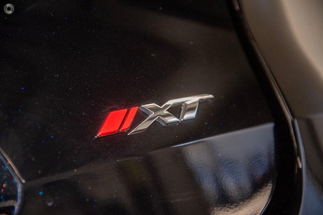 2025 Isuzu MU-X XTERRAIN — photo 5