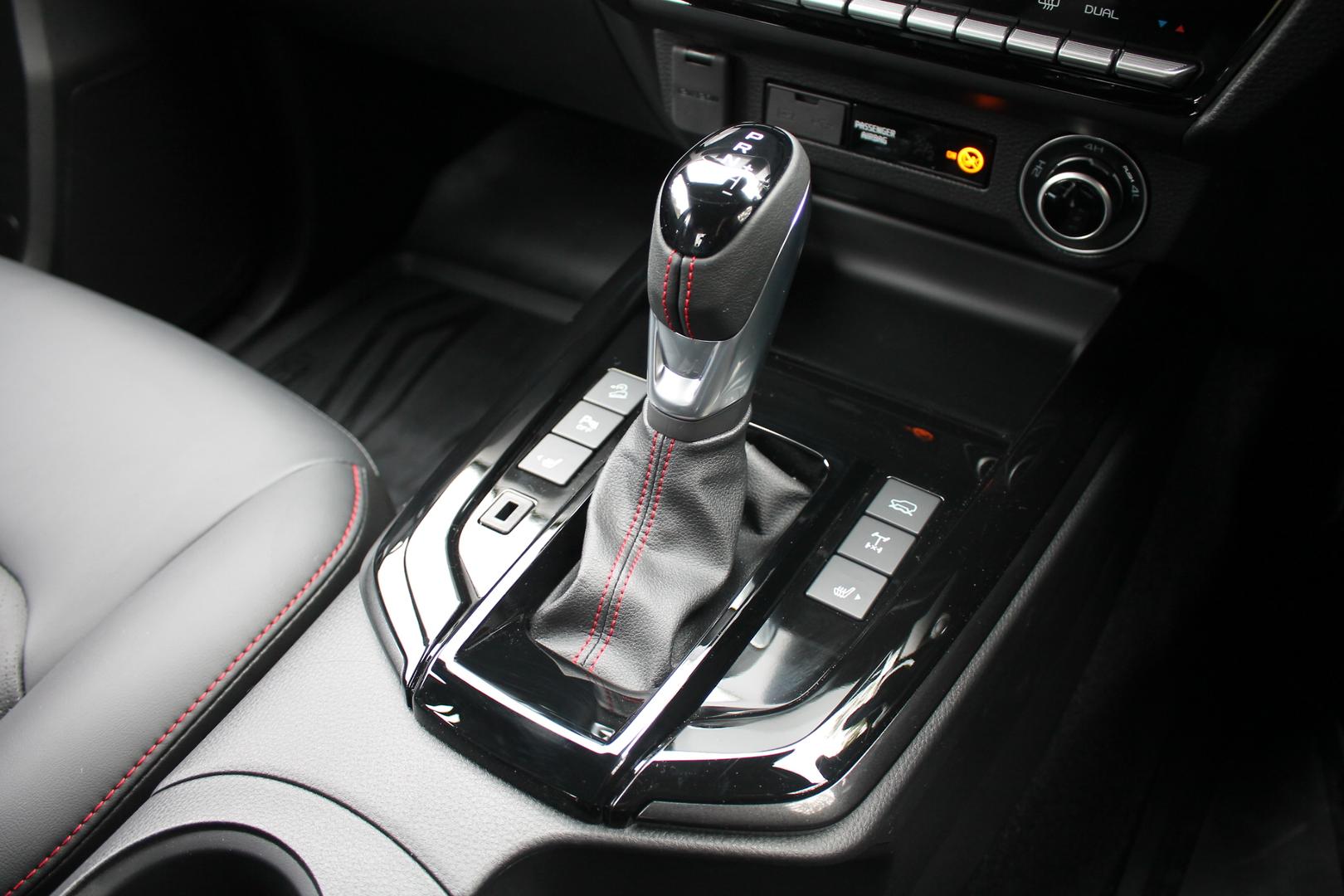 2025 Isuzu D-MAX XTERRAIN — photo 13