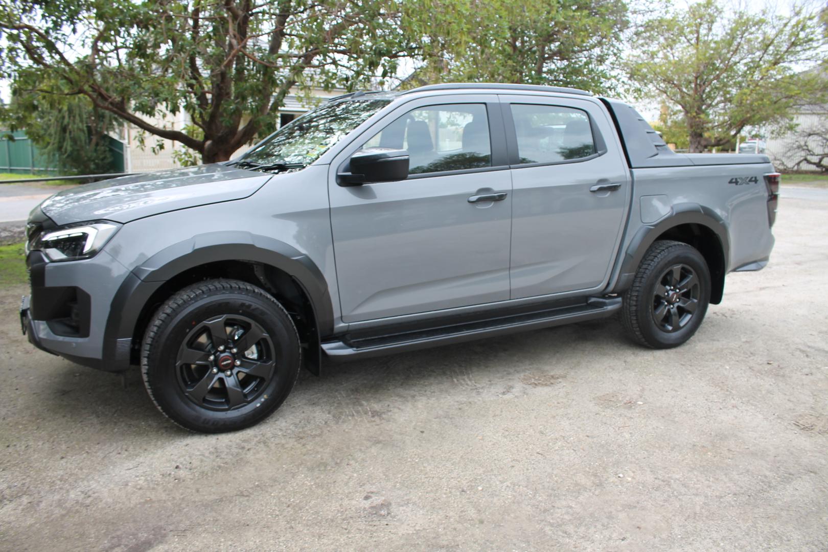 2025 Isuzu D-MAX XTERRAIN — photo 22