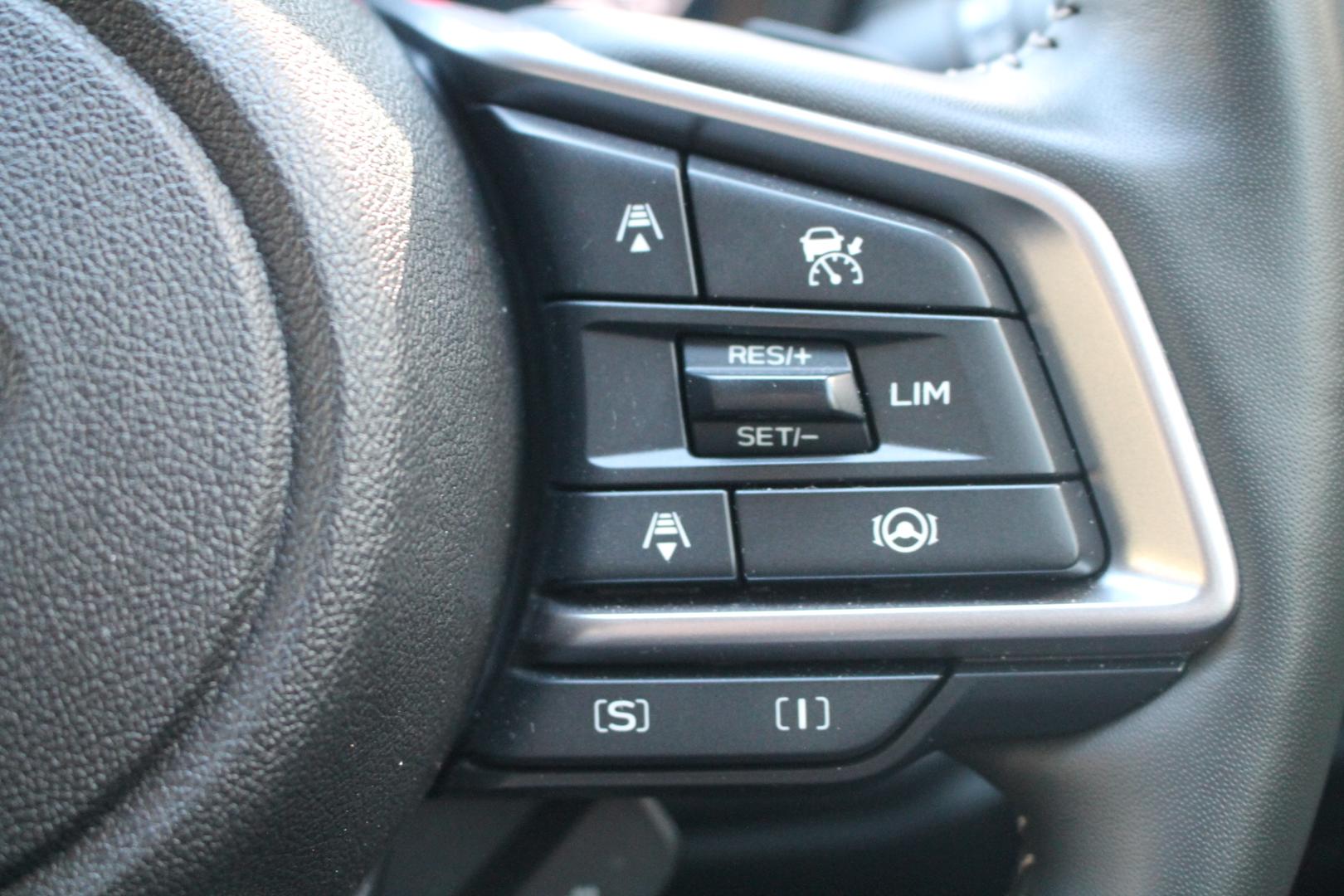 2025 Subaru Outback AWD Touring XT — photo 23