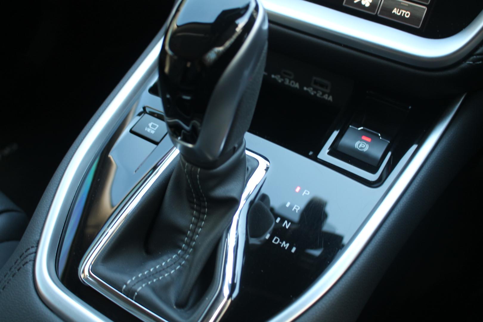 2025 Subaru Outback AWD Touring XT — photo 9