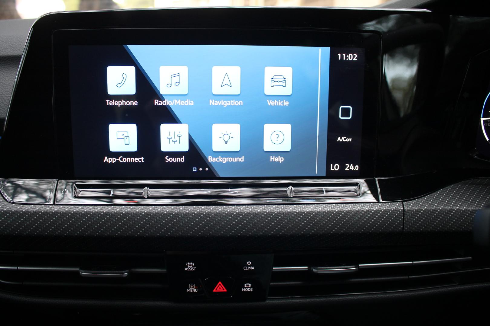 2023 Volkswagen Golf 110TSI RLine — photo 12