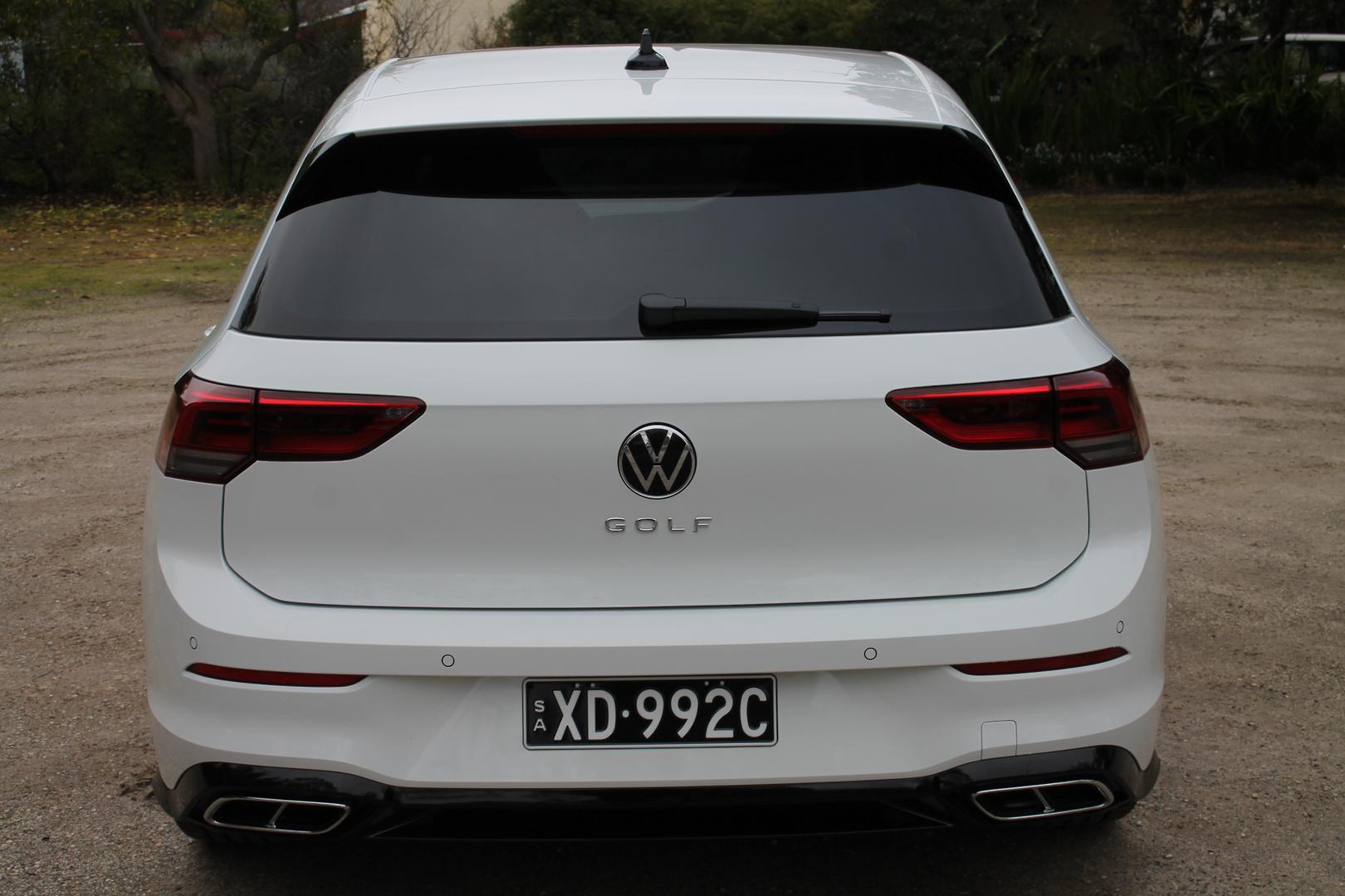 2023 Volkswagen Golf 110TSI RLine — photo 5