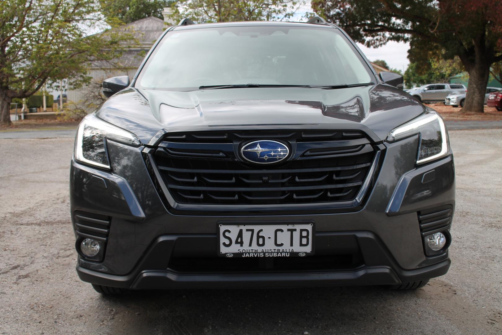 2023 Subaru Forester 25i Premium — photo 2
