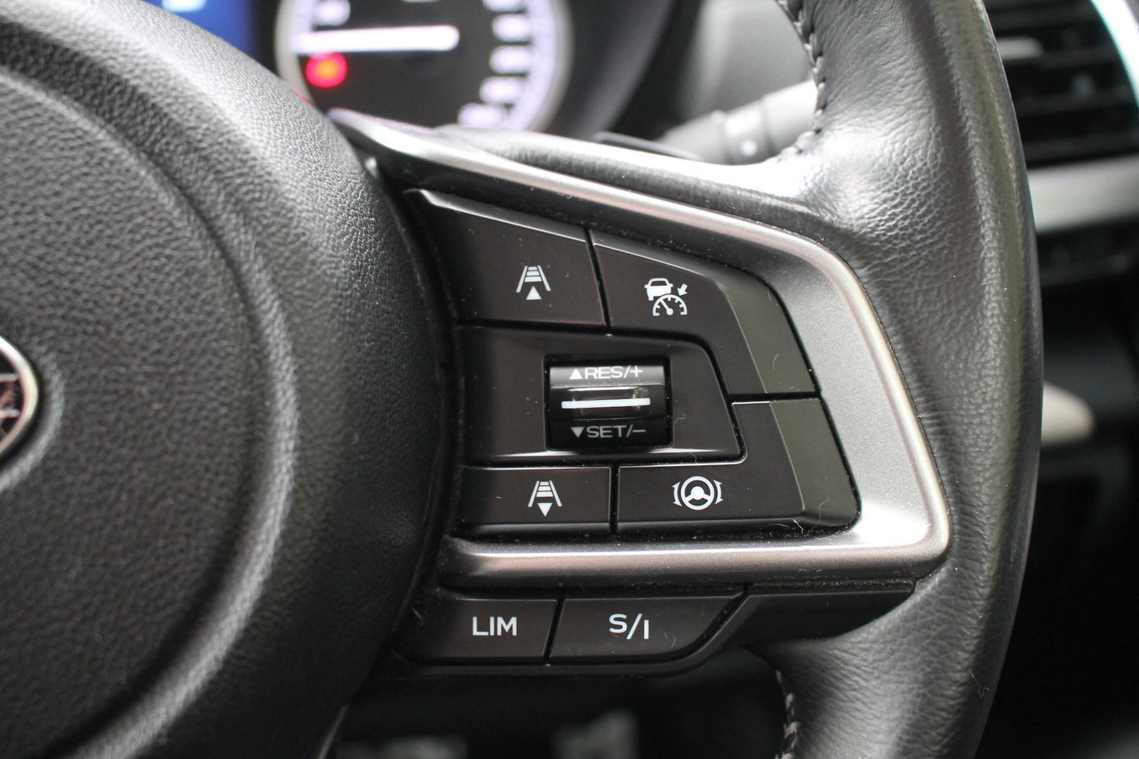 2023 Subaru Forester 25i Premium — photo 9