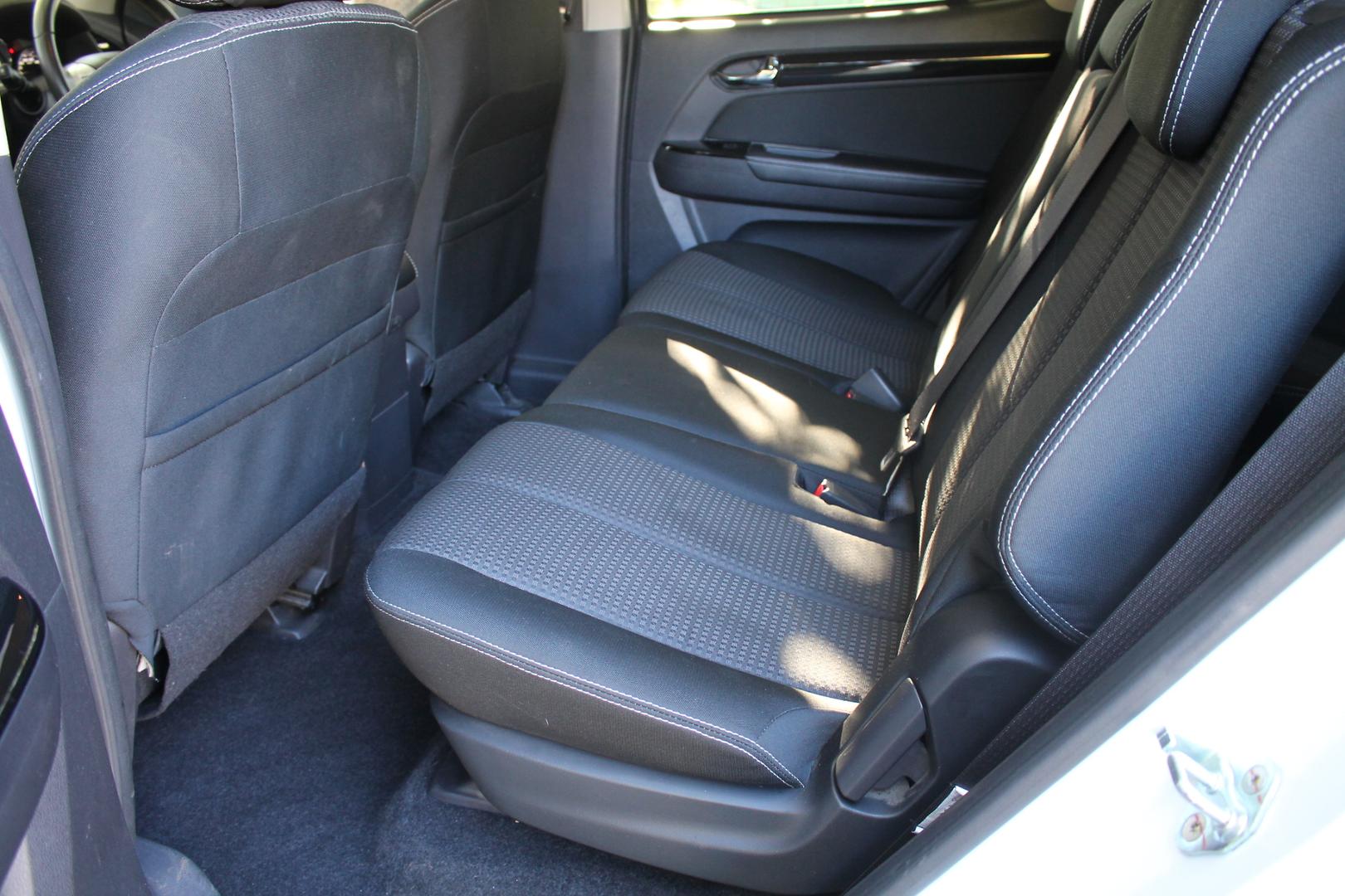 2019 Isuzu MU-X LSU — photo 18