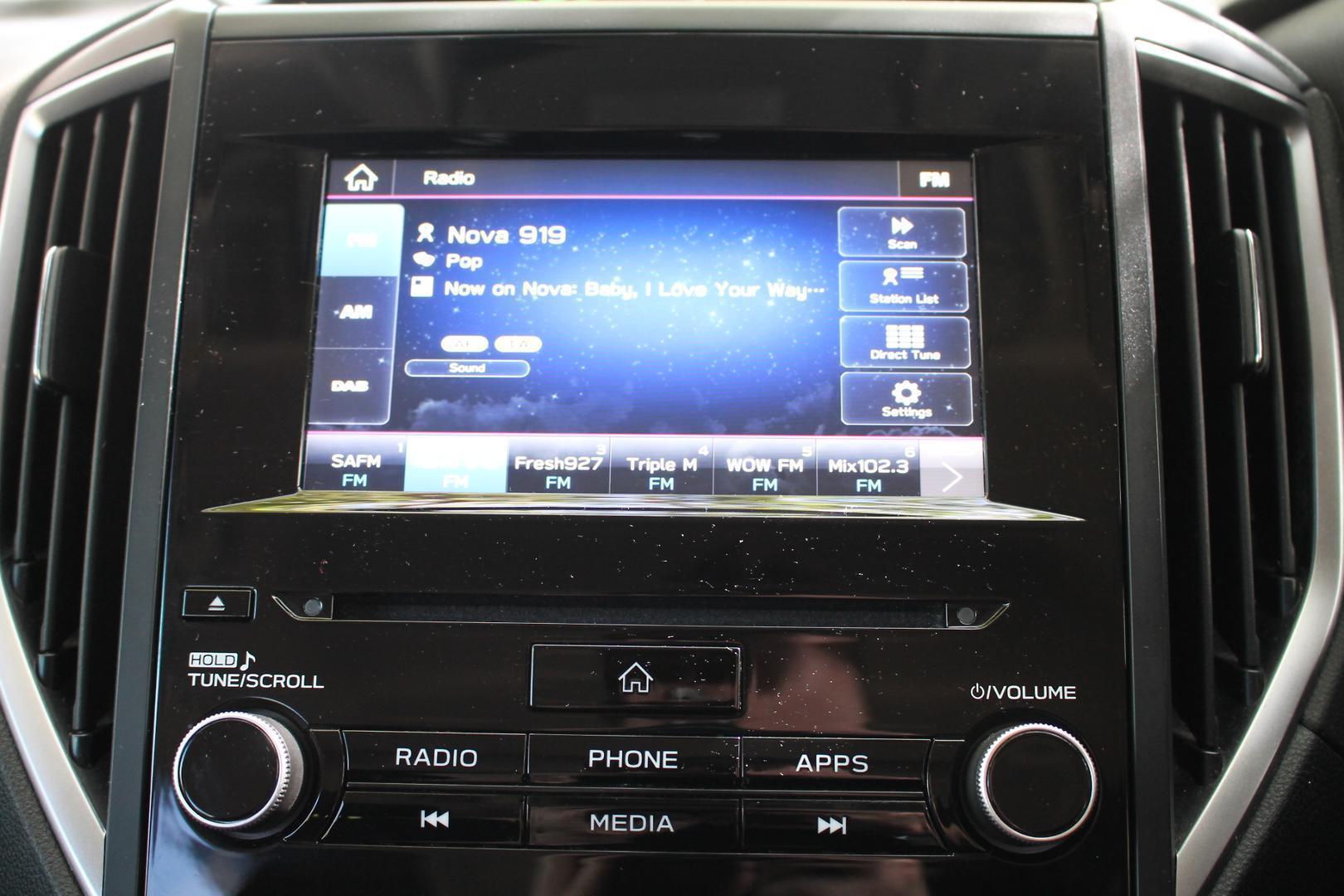 2019 Subaru Forester 25i — photo 12