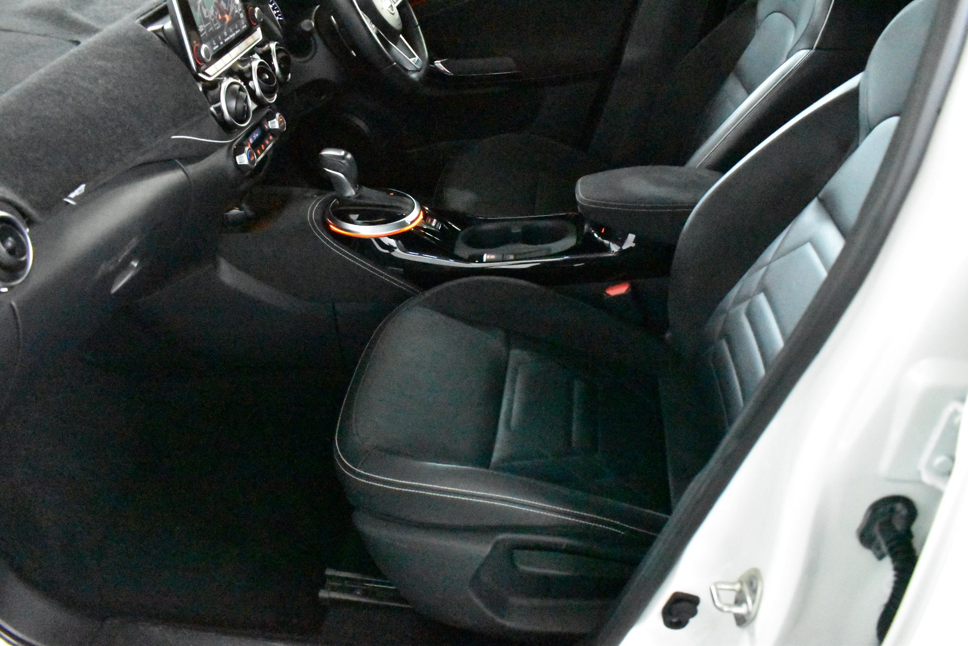 2022 Nissan JUKE Ti — photo 7