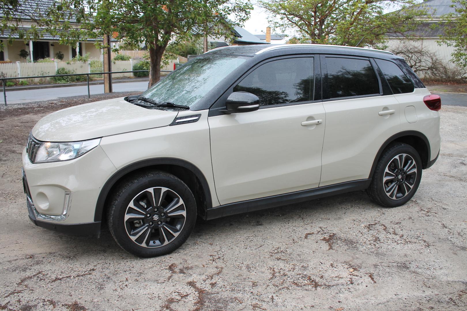 2019 Suzuki Vitara Turbo — photo 4