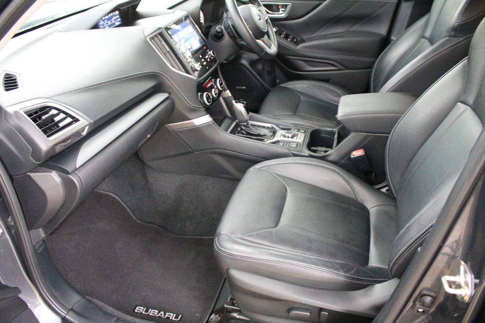 2020 Subaru Forester 25iS — photo 15
