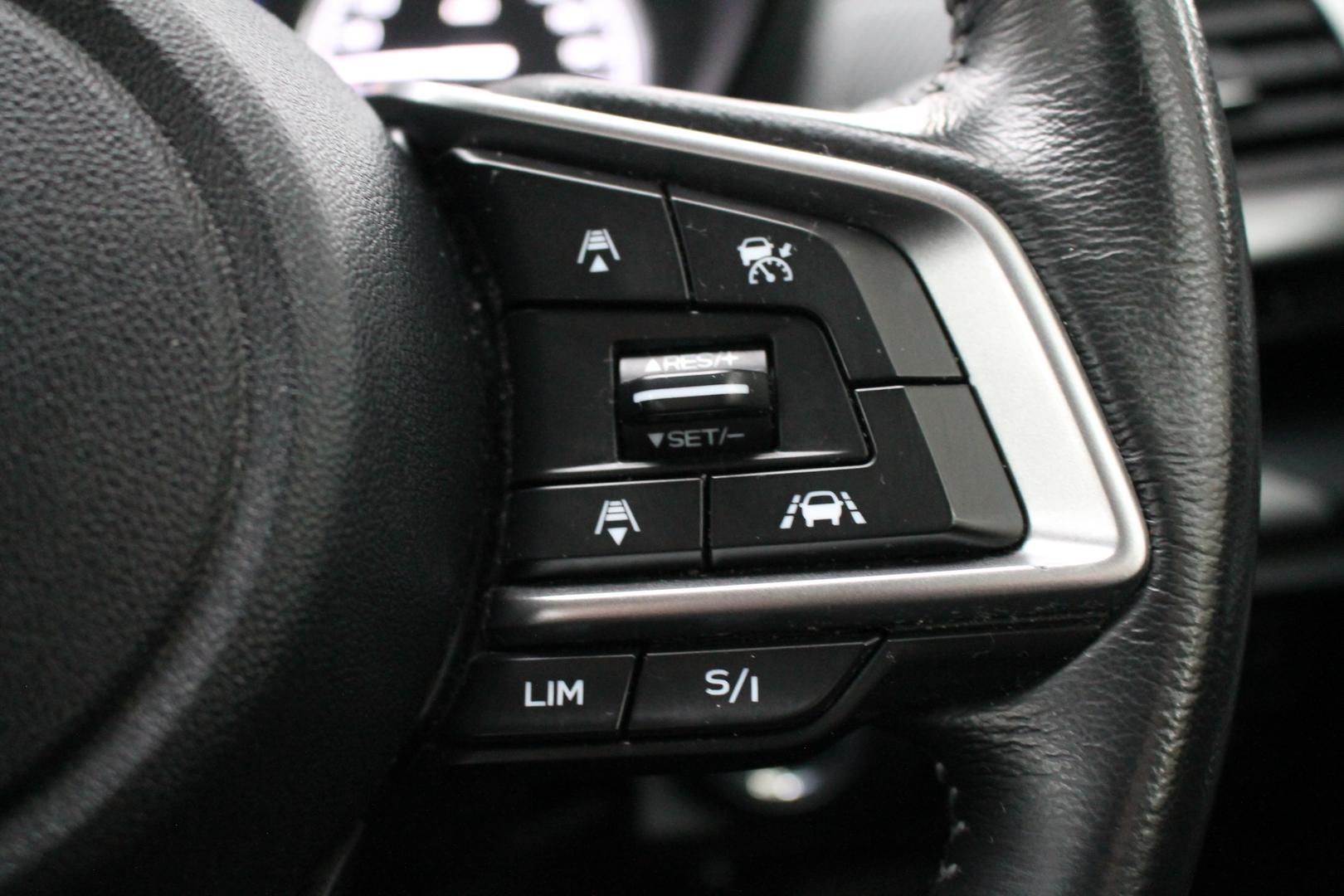 2020 Subaru Forester 25iS — photo 21