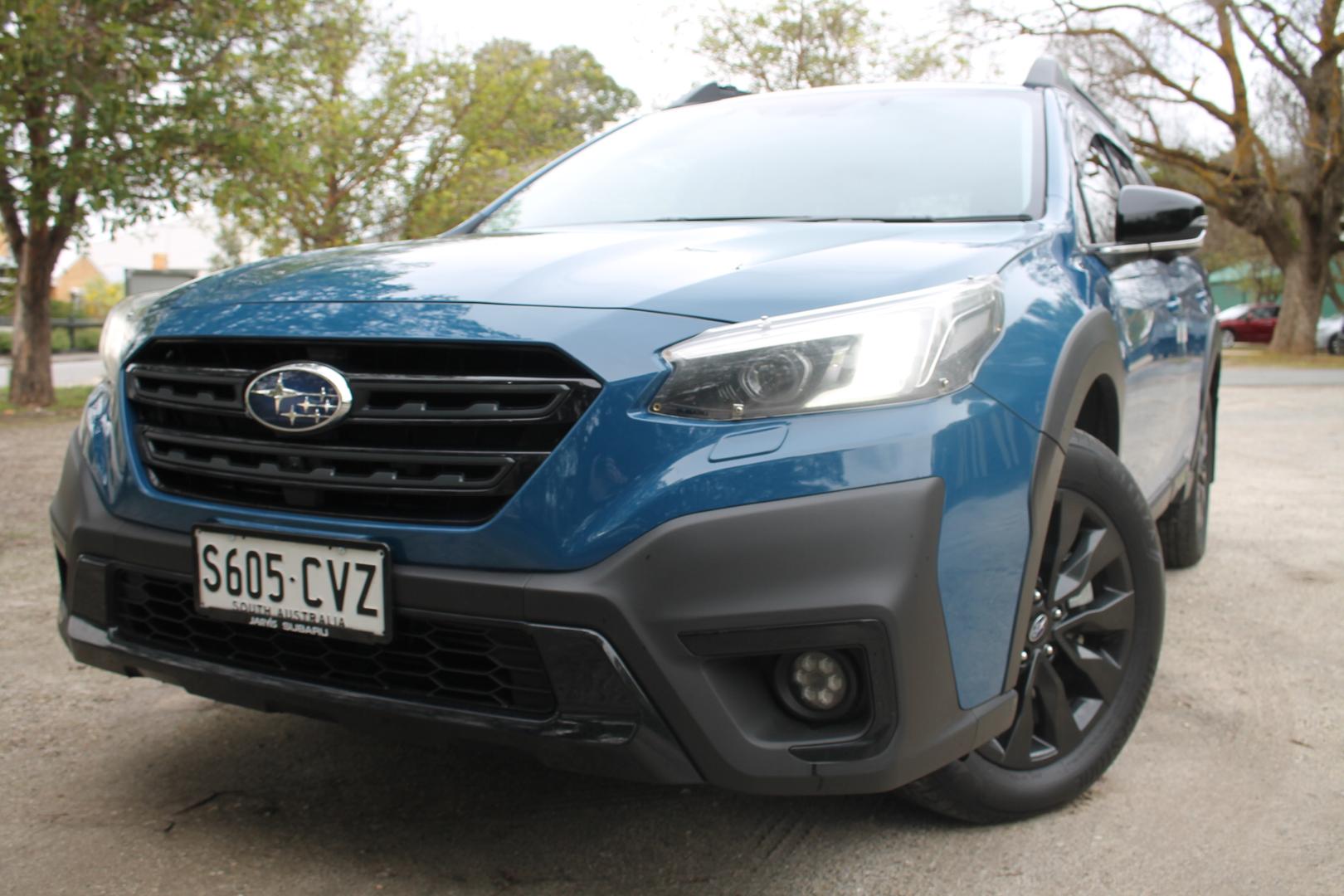 2023 Subaru Outback AWD Touring XT 50 Years Edition — photo 3