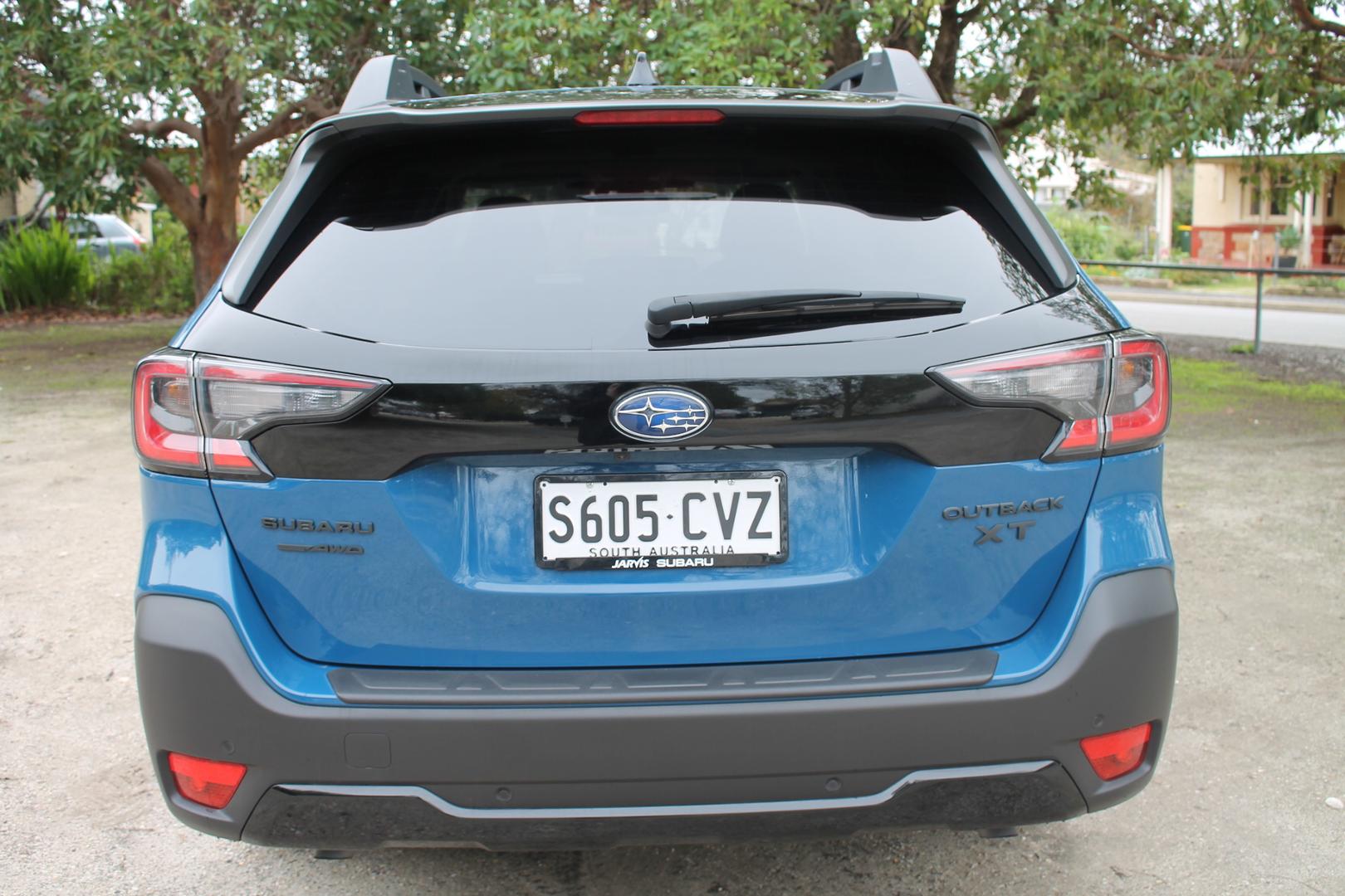2023 Subaru Outback AWD Touring XT 50 Years Edition — photo 5