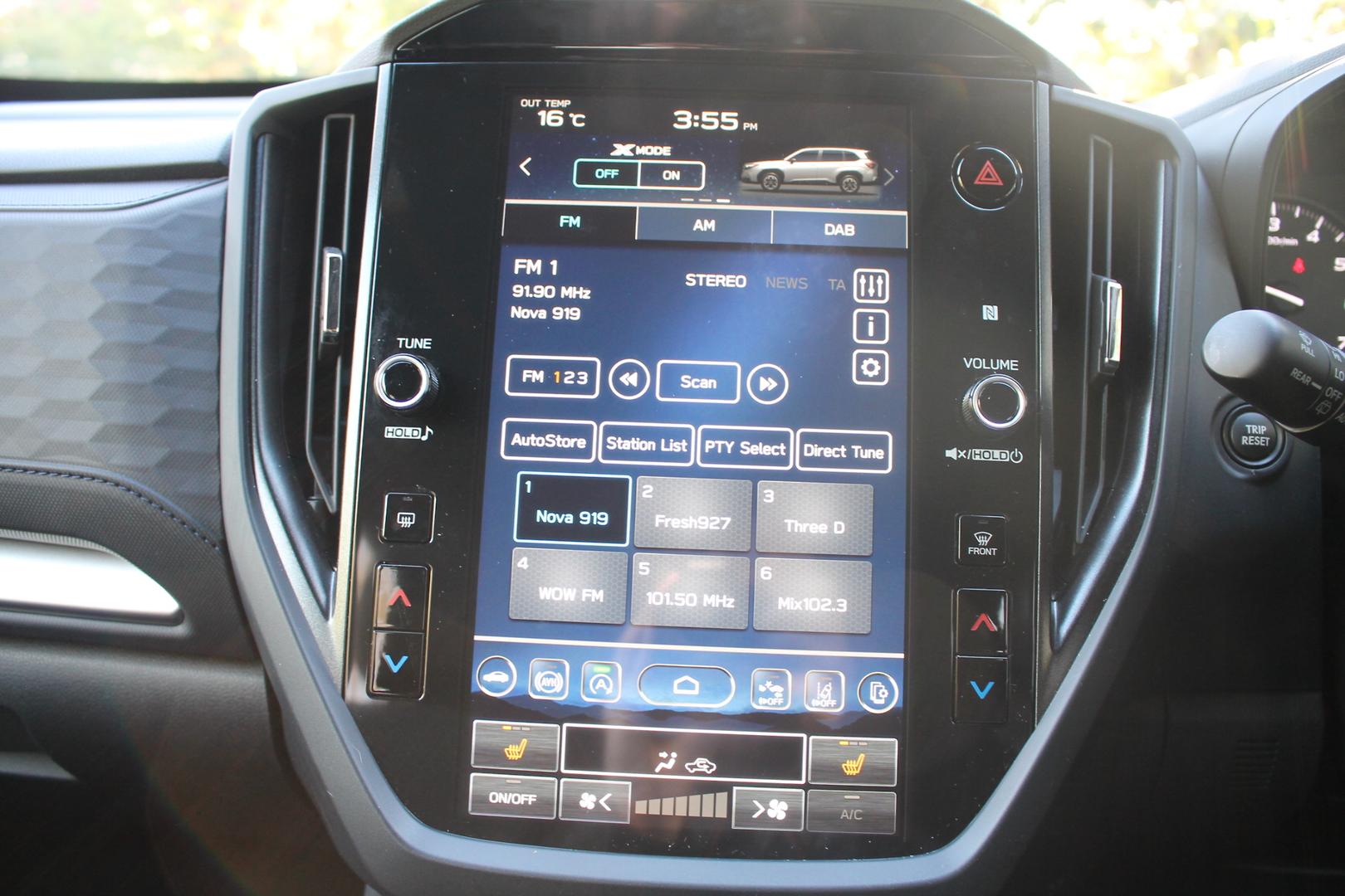 2025 Subaru Forester — photo 12