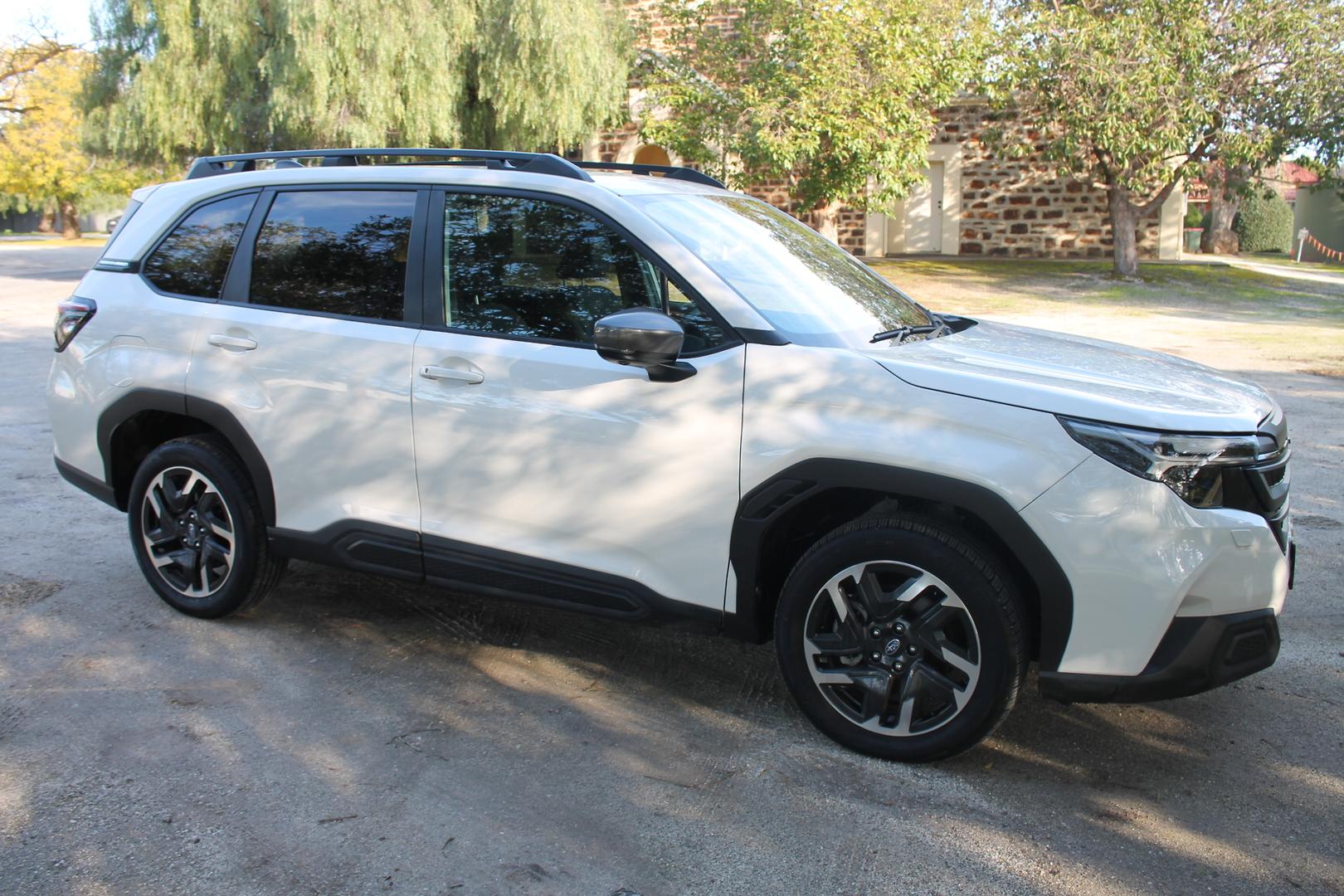 2025 Subaru Forester — photo 3
