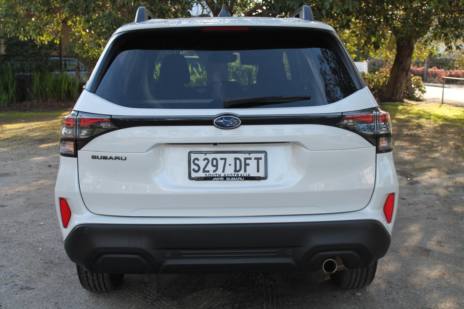 2025 Subaru Forester — photo 8