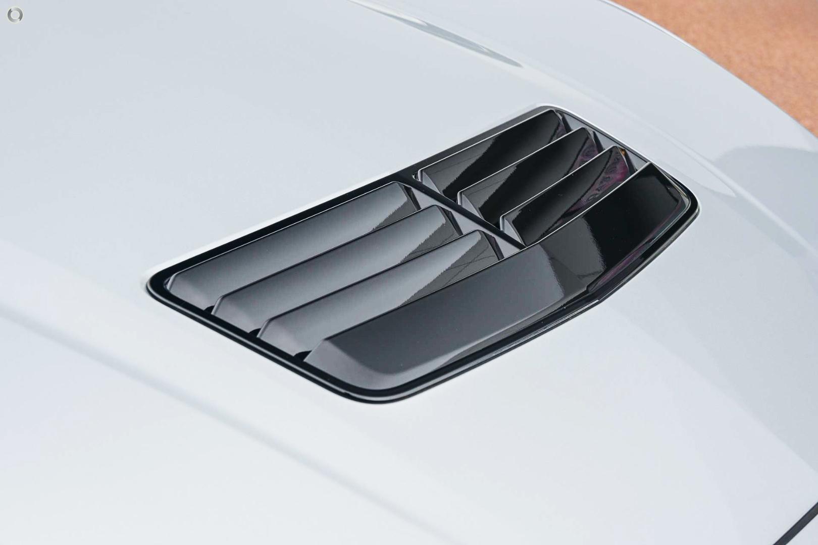 2025 Ford Mustang GT — photo 12