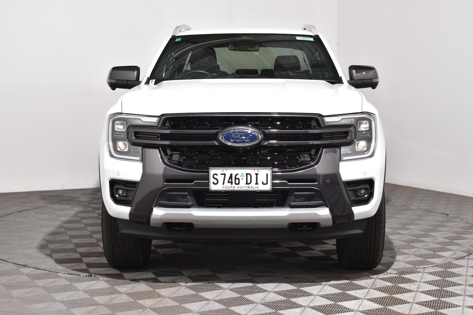 2025 Ford Ranger PHEV Wildtrak — photo 3