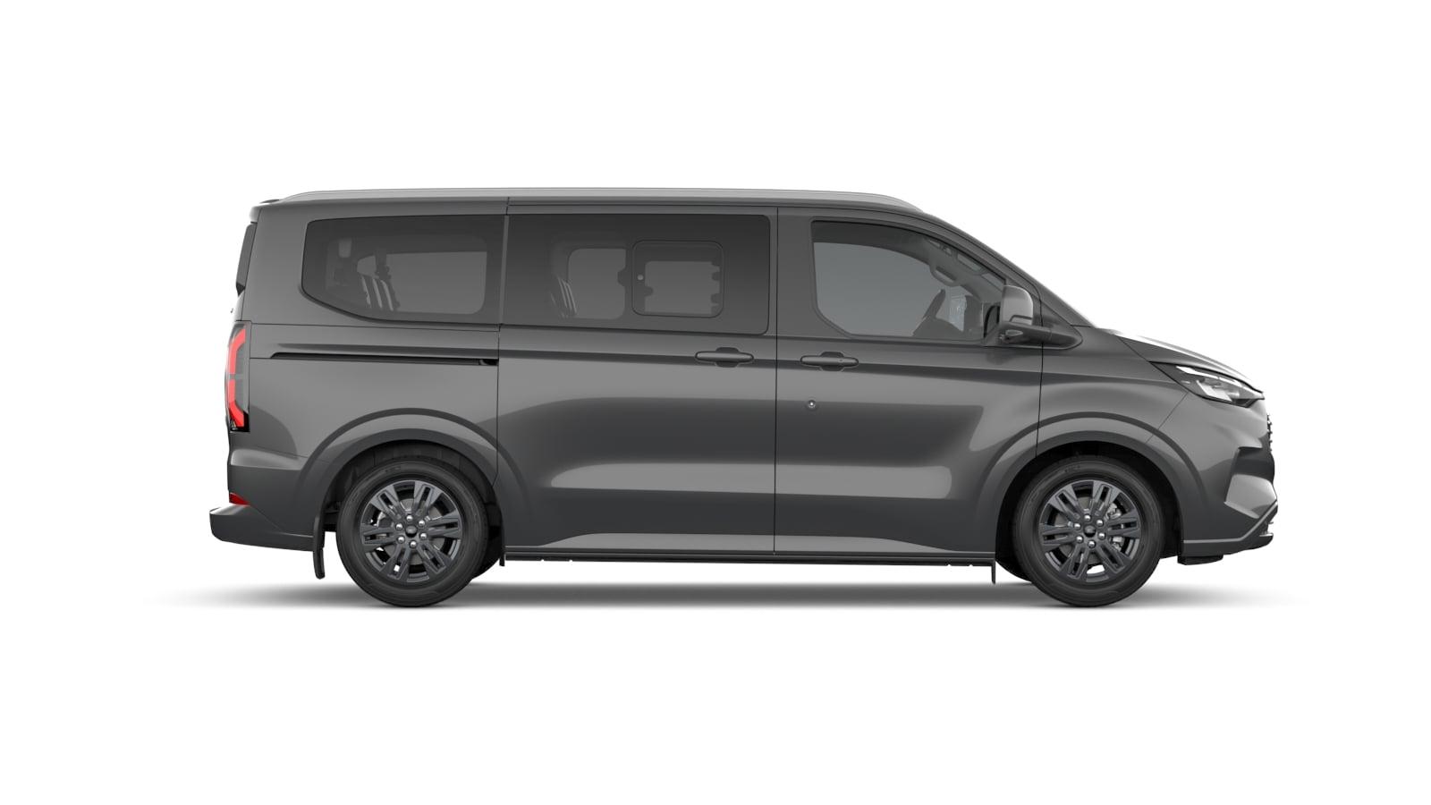 2025 Ford Tourneo Titanium X — photo 8