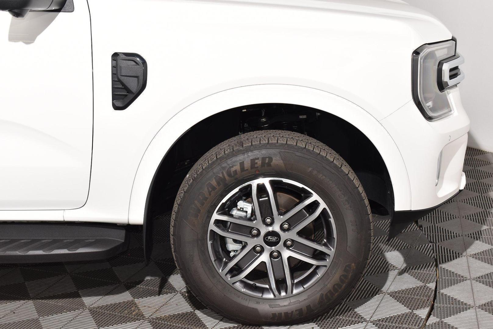 2025 Ford Everest Trend — photo 17