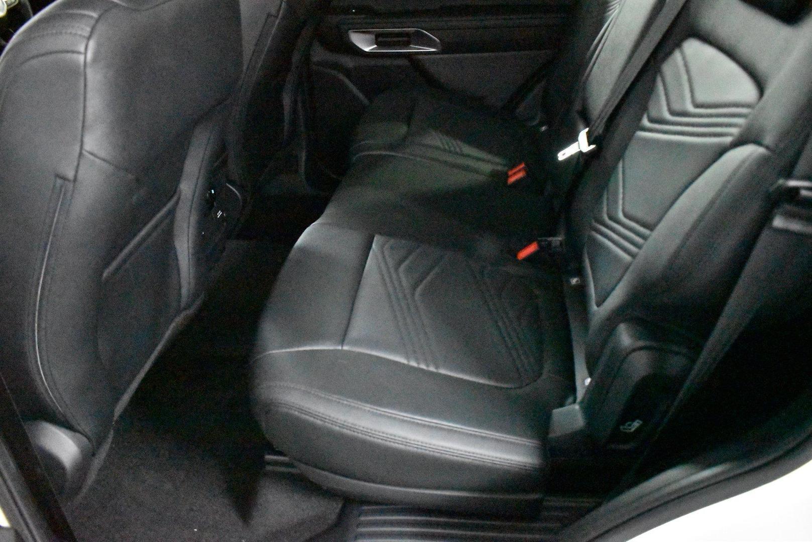 2025 Ford Everest Trend — photo 8