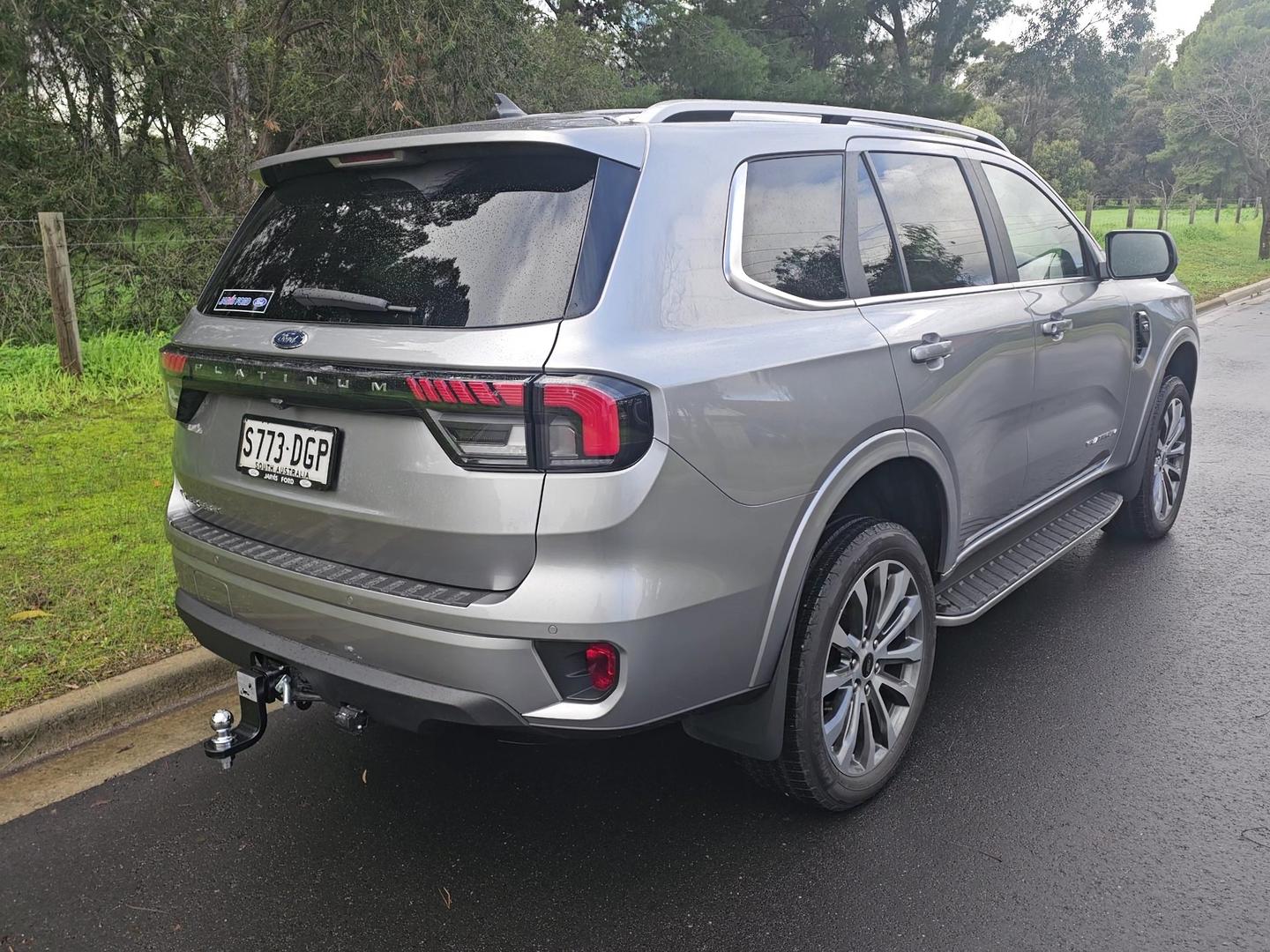 2025 Ford Everest Platinum — photo 4