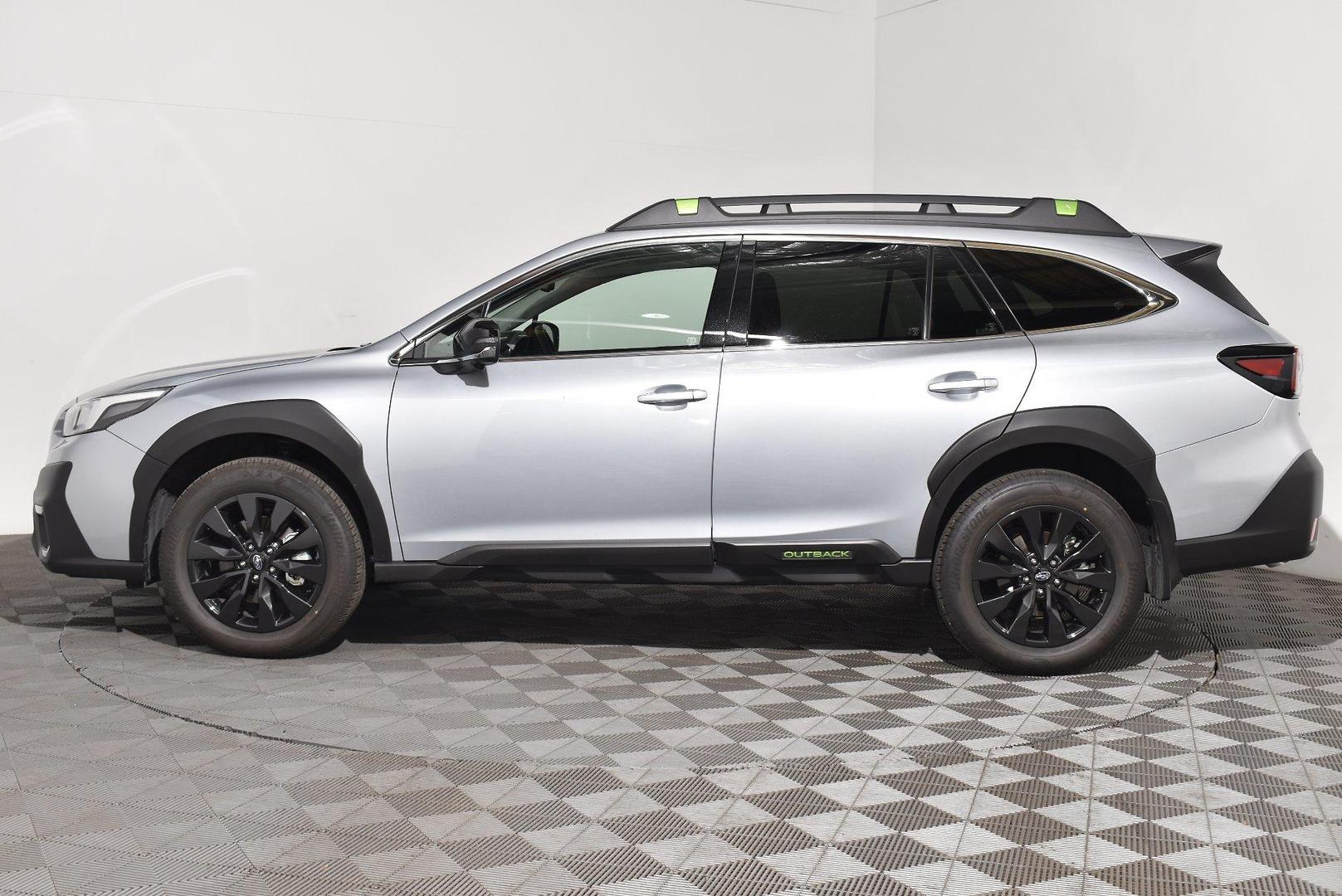 2025 Subaru Outback AWD Sport XT — photo 11