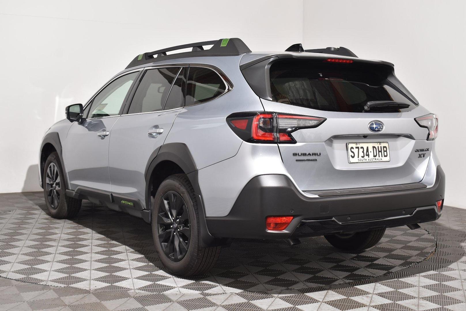 2025 Subaru Outback AWD Sport XT — photo 13