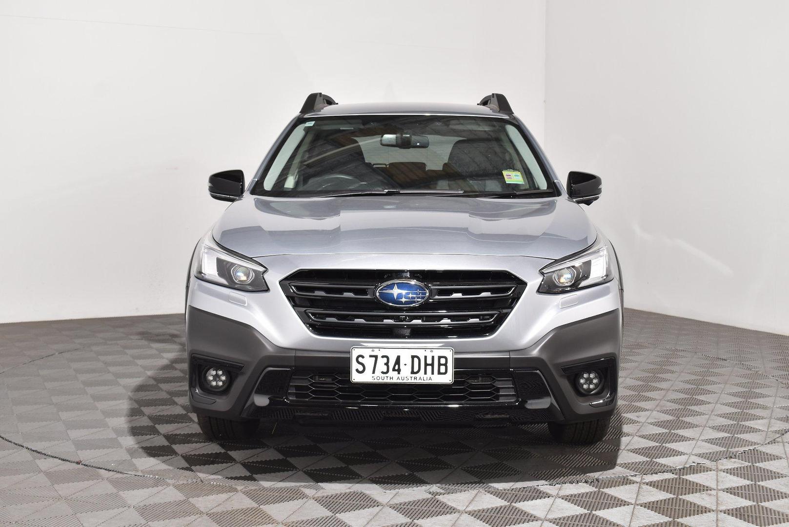 2025 Subaru Outback AWD Sport XT — photo 3