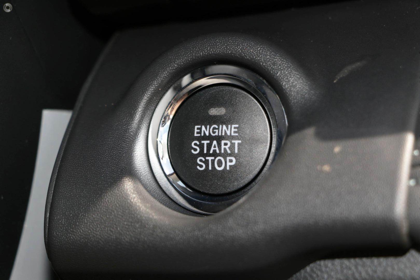 2025 Subaru Outback AWD Touring XT — photo 13